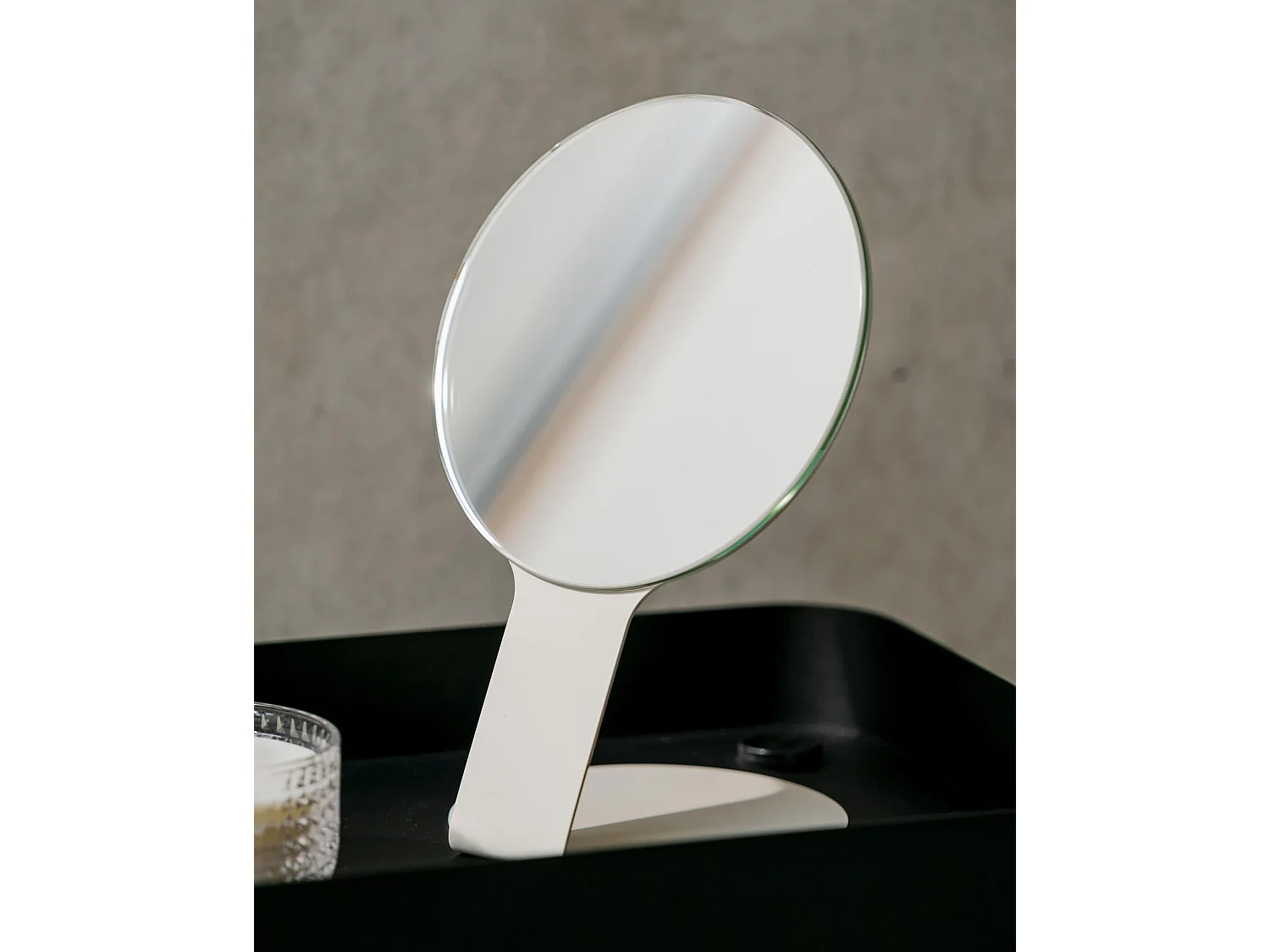 Miroir de table Feys - miroir de poche moderne en métal mat