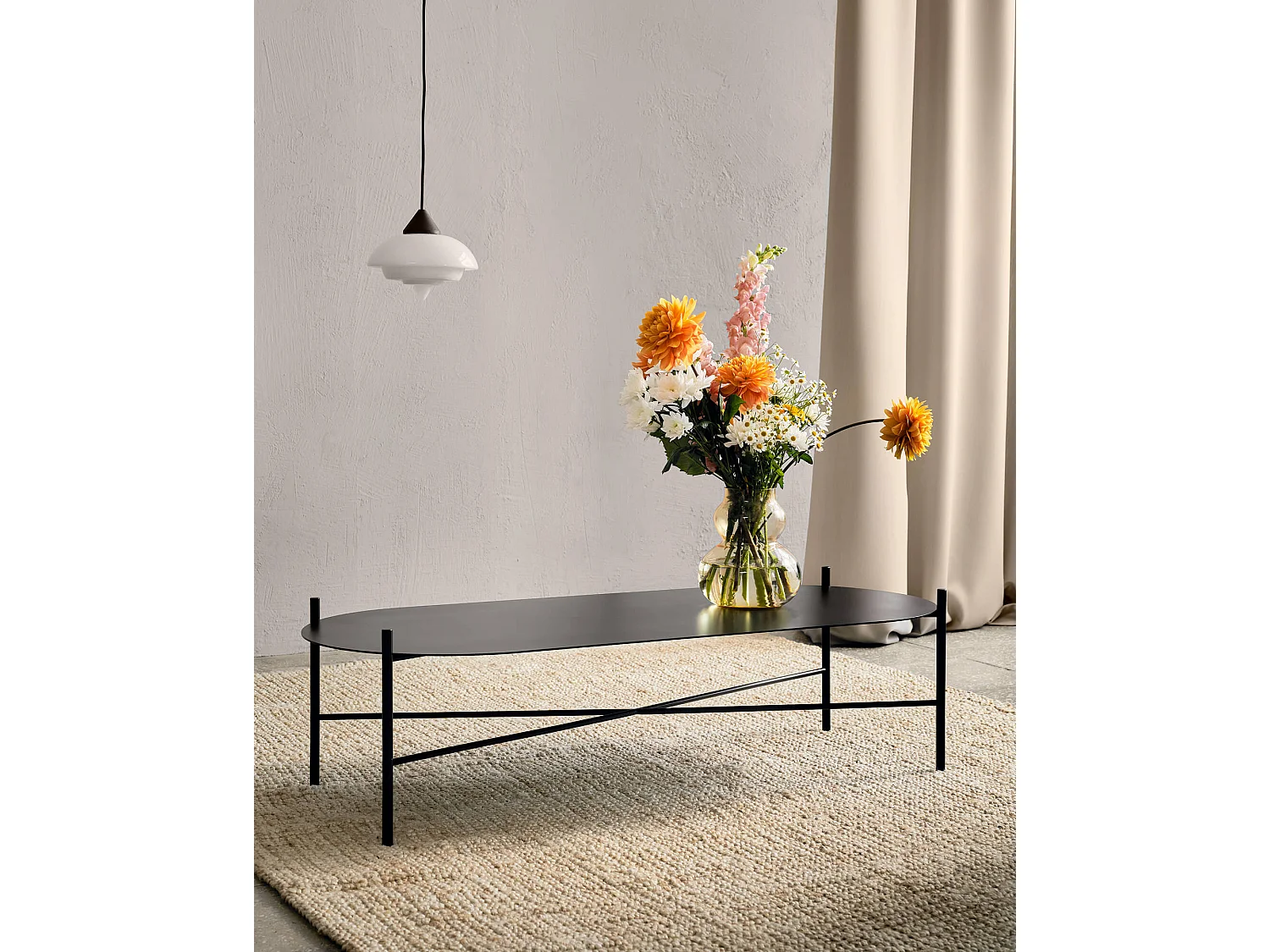 Toglan Couchtisch - ovaler Sofatisch, pulverbeschichteter Stahl, Furnier, 115 x 50 x 32 cm
