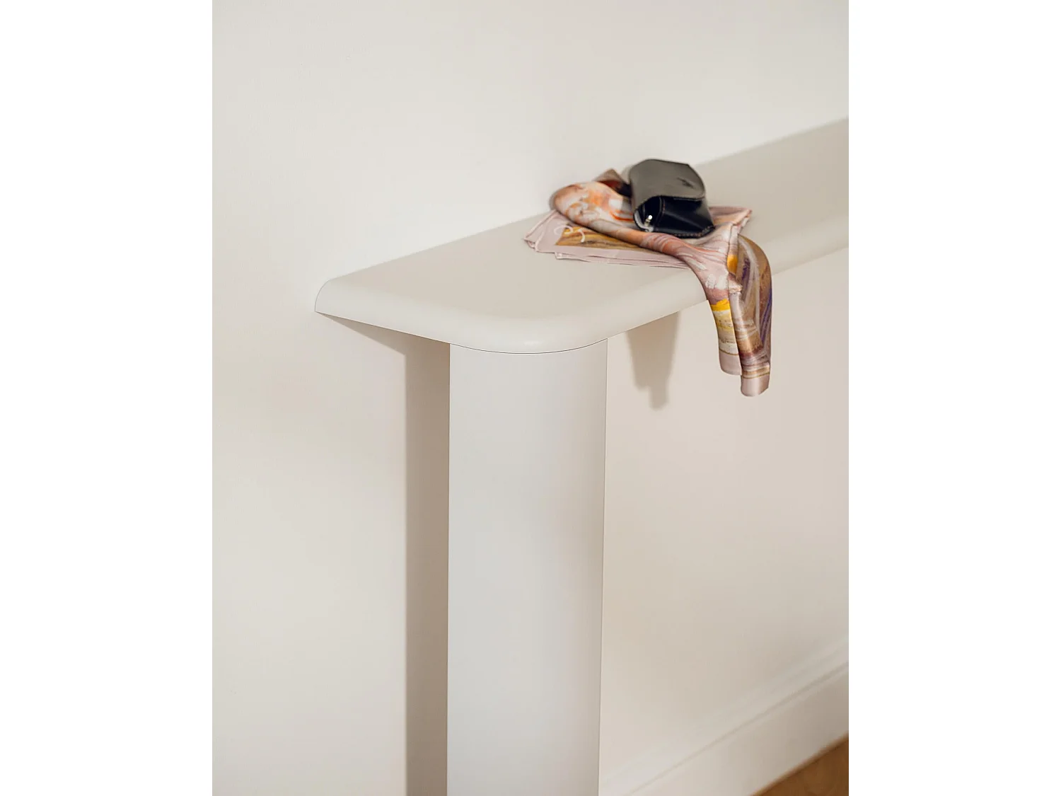 Table console Fli - plateau panneau de particules, structure métal