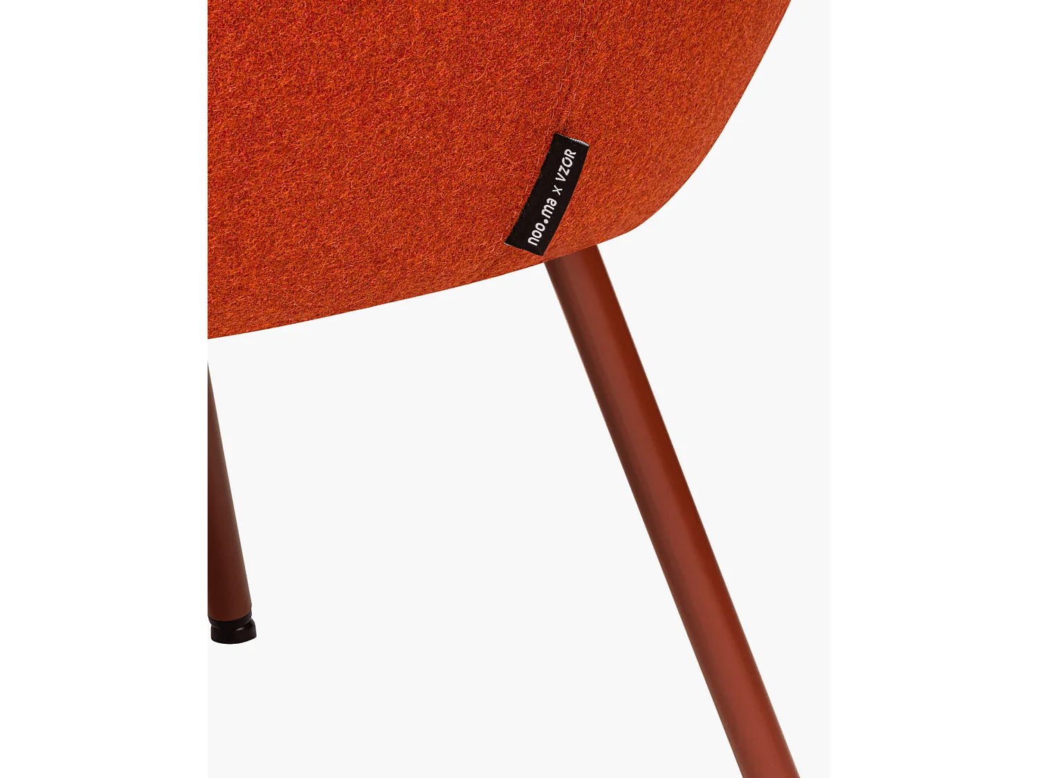 RM58 Fauteuil - heruitgave Roman Modzelewski, gewatteerde stoel met wollen bekleding