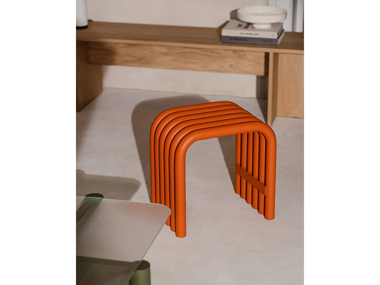 Tabouret Nokk contemporain en acier étanche orange 42,5 cm