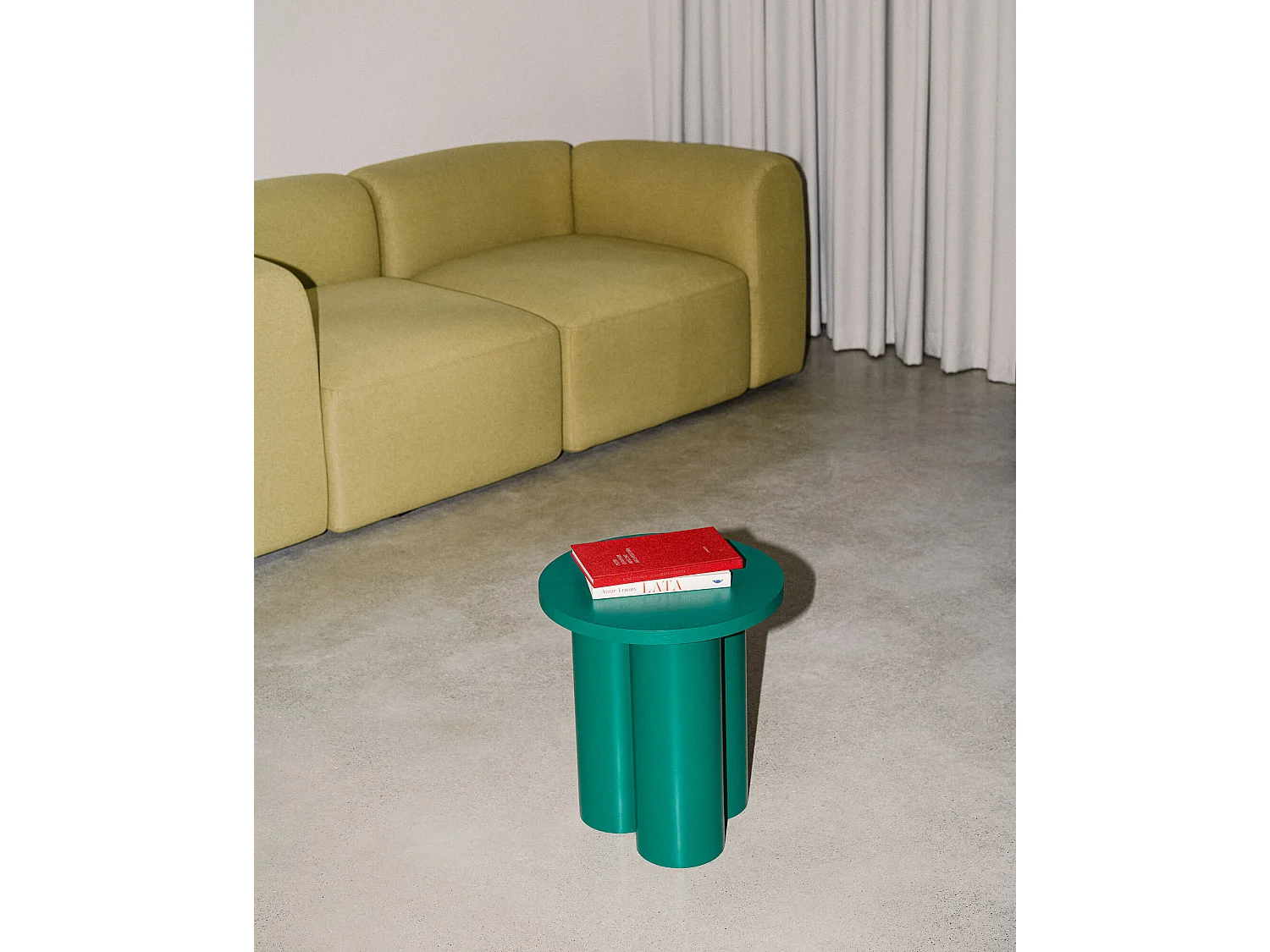 Tabouret Oly - tabouret rond blanc minimaliste, plateau en placage et structure acier