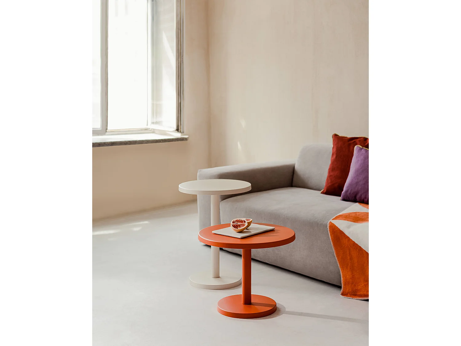 noo.ma Odo bijzettafel 58x44x44 cm staal beige mat