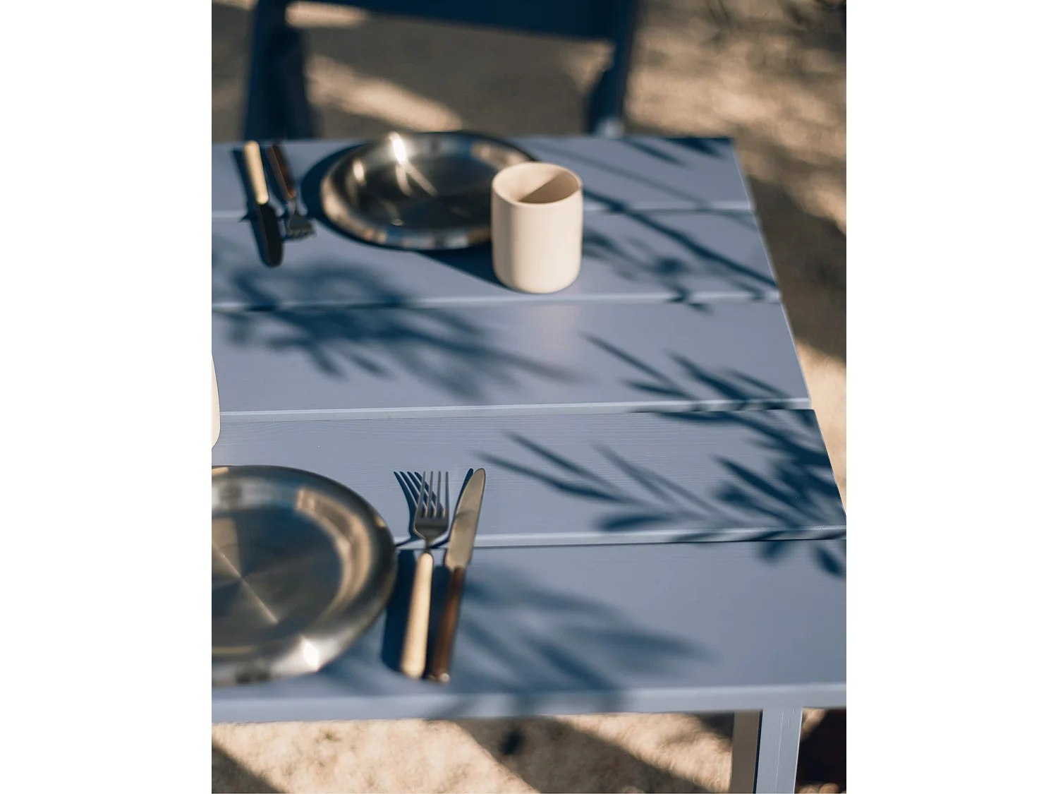 Table Navo - 79 x 77 cm, pin, laque résistante aux intempéries