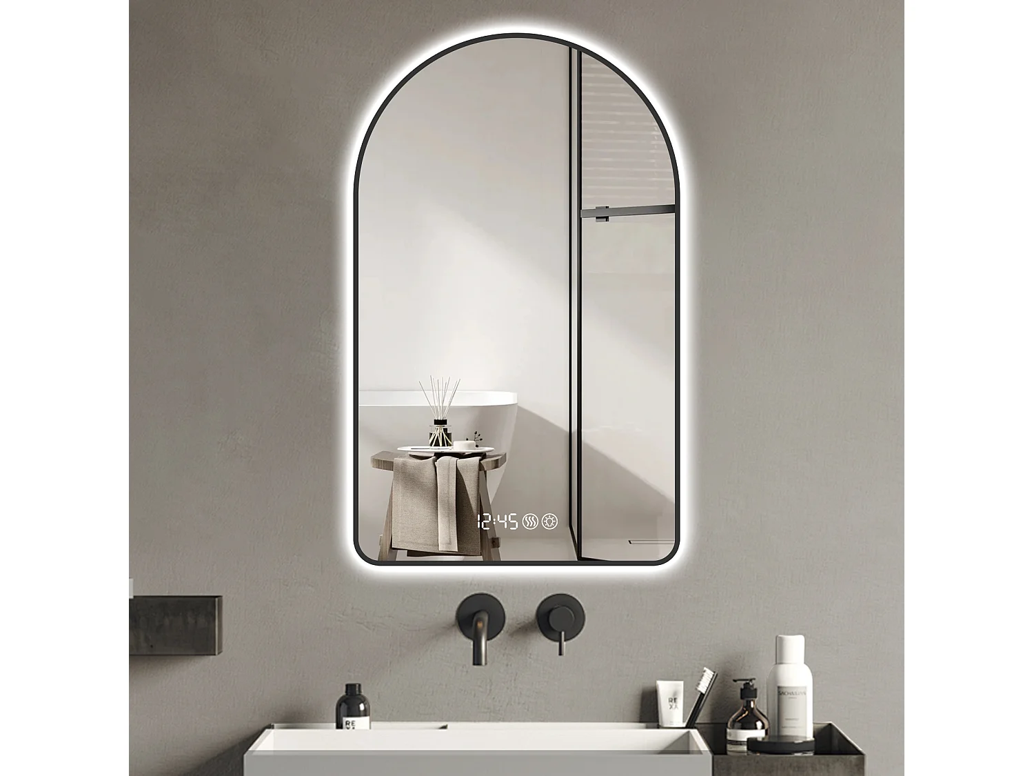 Miroir de salle de bain LED arqué 60 x 120 cm - Antibuée, intensité variable - Cadre noir