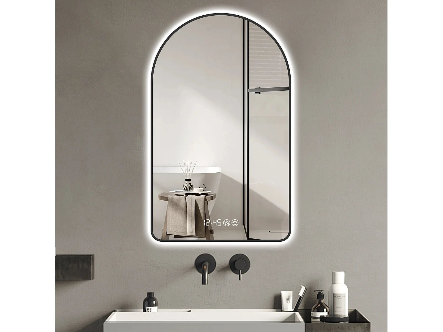 Miroir de salle de bain LED arqué 70 x 120 cm - Antibuée, intensité variable - Cadre noir
