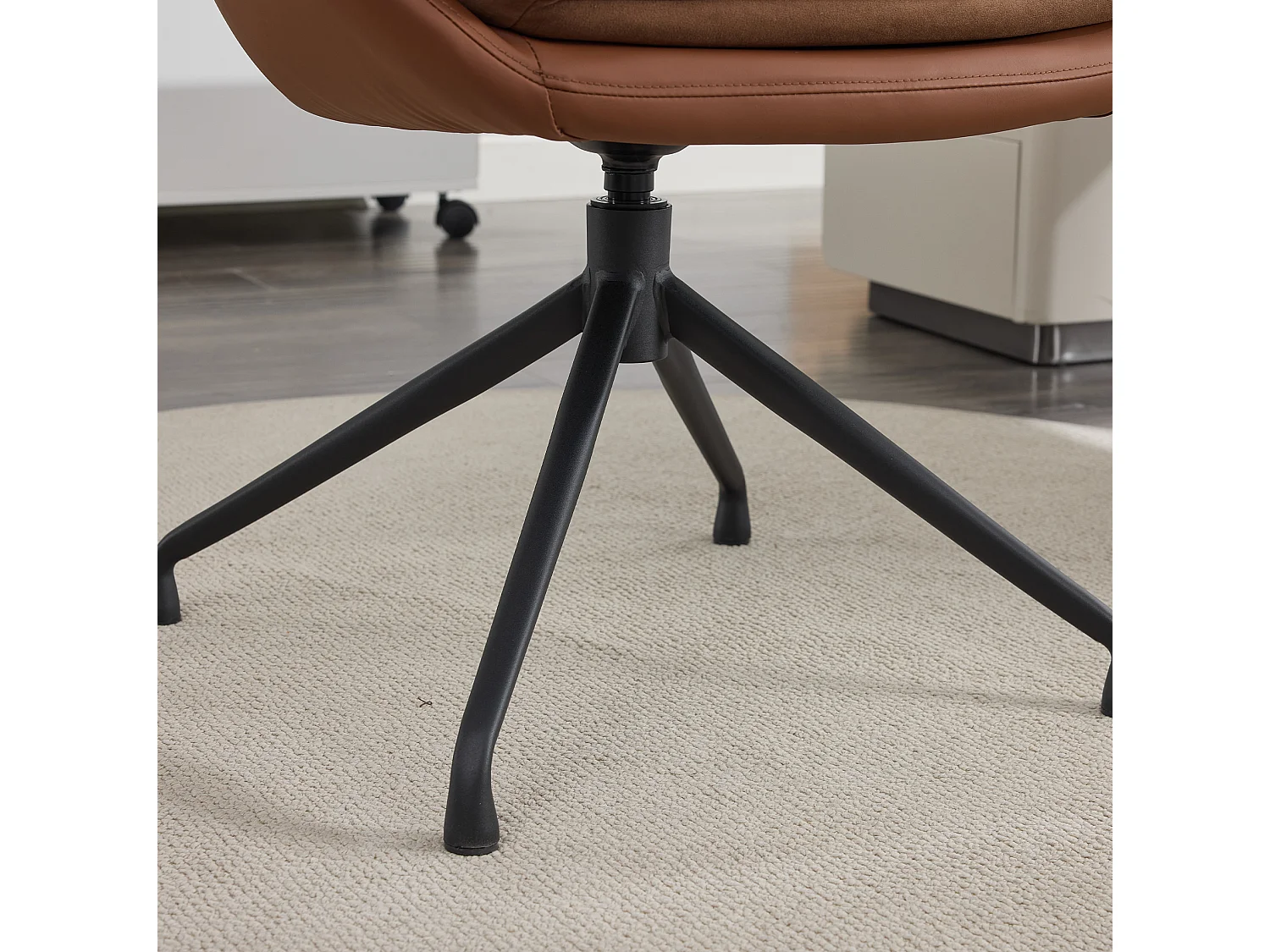 Chaise de bureau pivotant avec accoudoirs - Simili cuir et tissu - Marron