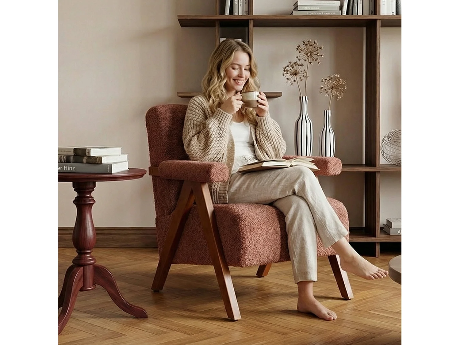 Fauteuil en tissu bouclé avec accoudoirs - Cadre en bois - Rouge rouille