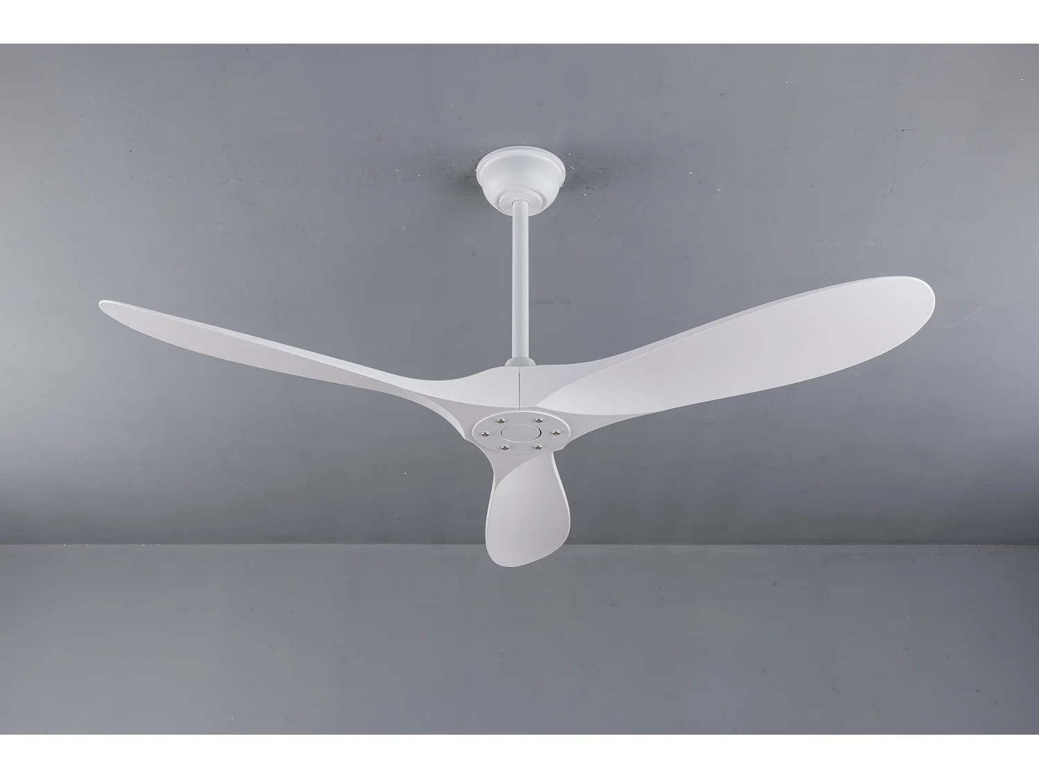 Ventilateur de plafond de 152 cm sans éclairage - moteur CC réversible, fonction minuterie - Blanc