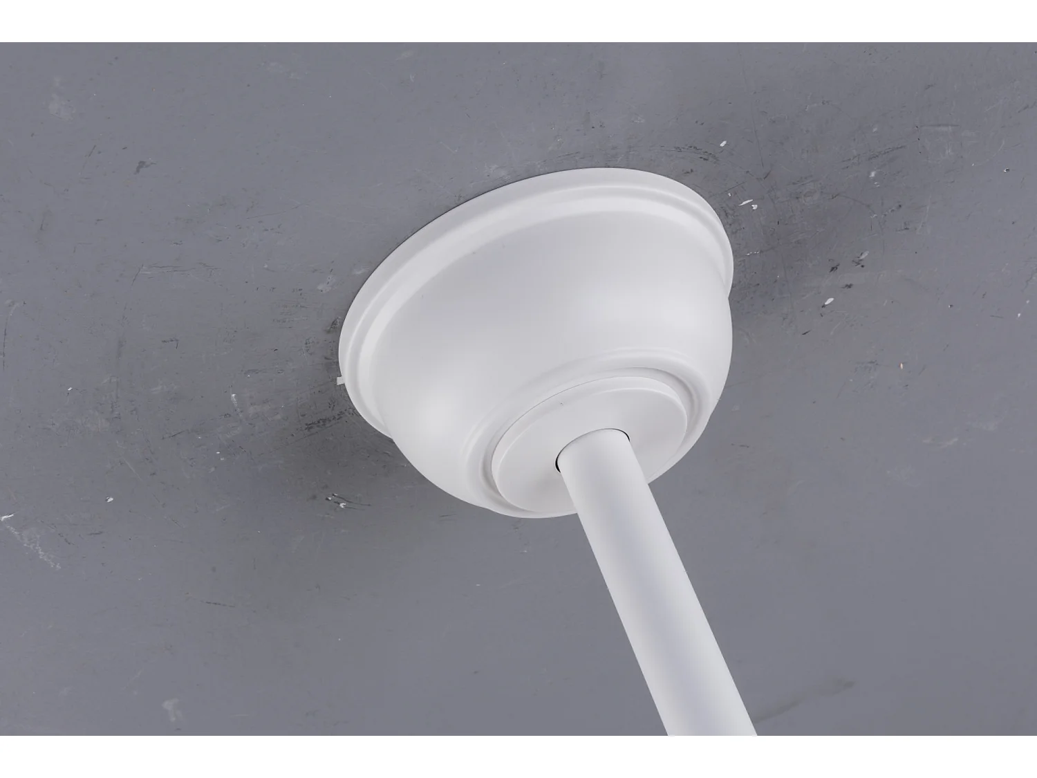 Ventilateur de plafond de 152 cm sans éclairage - moteur CC réversible, fonction minuterie - Blanc