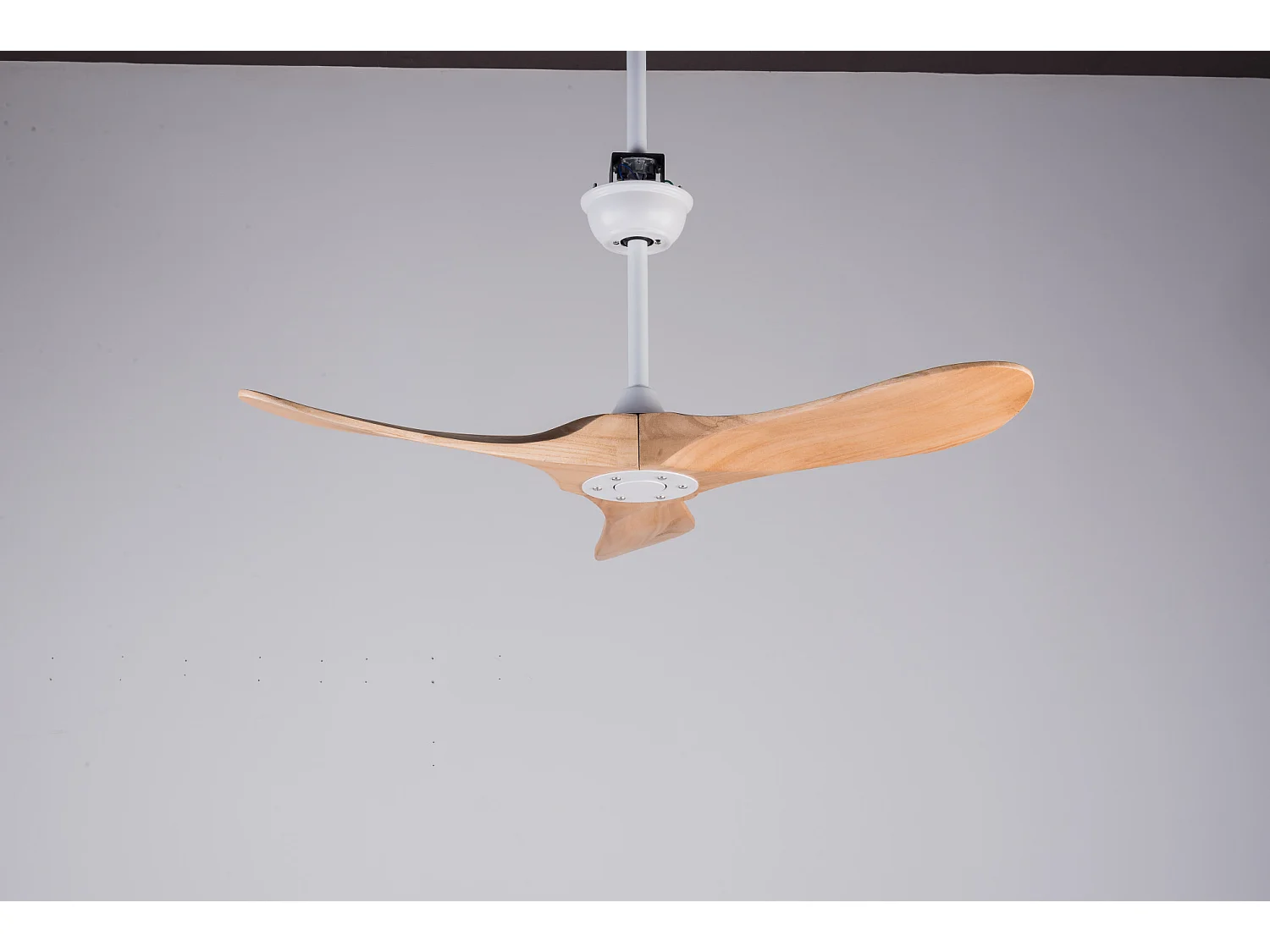 Plafondventilator van 107 cm met 3 houten bladen en afstandsbediening, 6 snelheden - Wit en hout