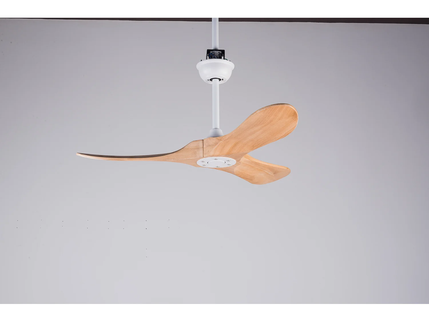 Plafondventilator van 107 cm met 3 houten bladen en afstandsbediening, 6 snelheden - Wit en hout