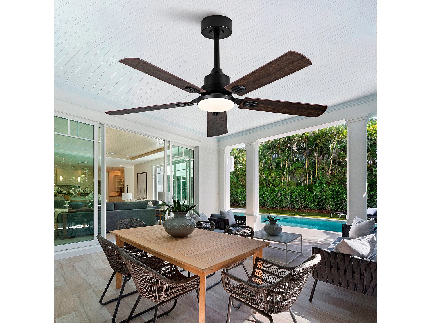 Ventilateur de plafond noir de 52" avec éclairage et télécommande