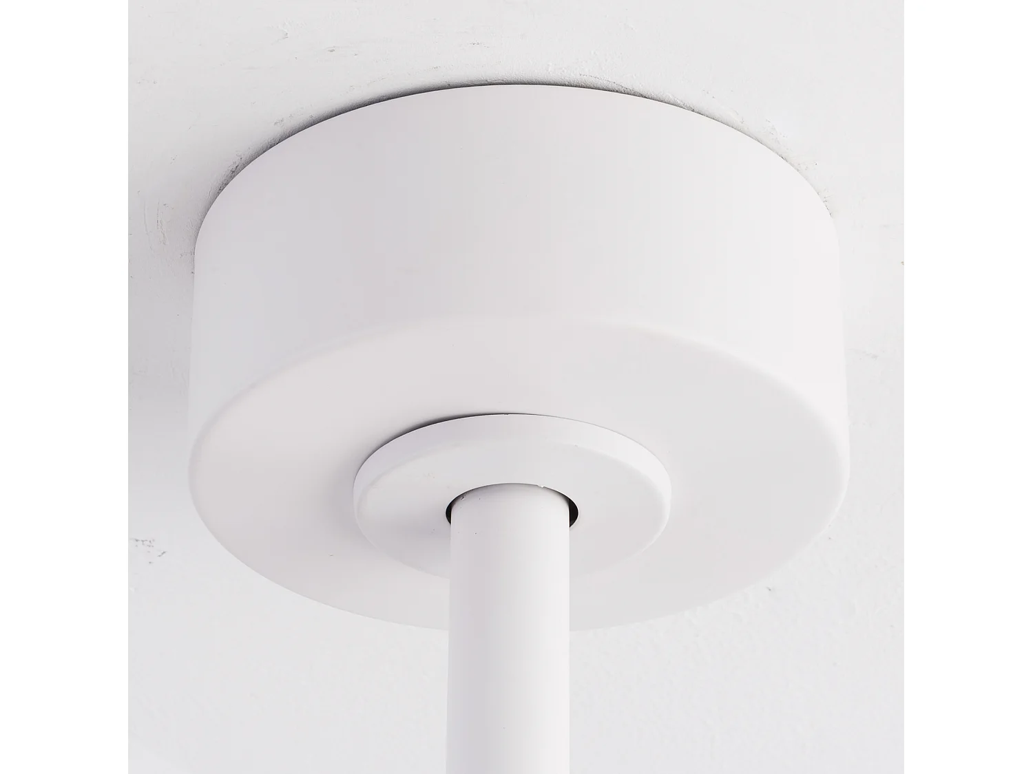 Ventilateur de plafond 107 cm avec lumière , 6 vitesses et minuteur à 3 vitesses - Blanc