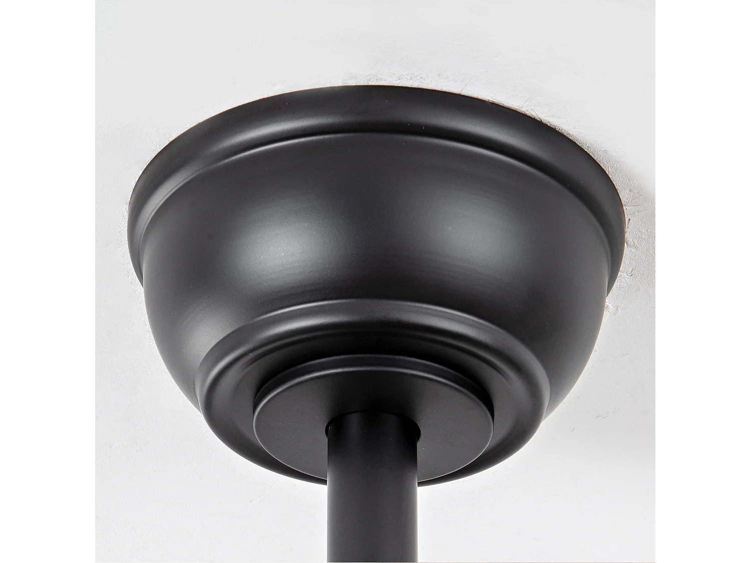 Ventilateur de plafond de 107 cm avec 3 pales en bois et télécommande, 6 vitesses - Pour patio, salon et chambre