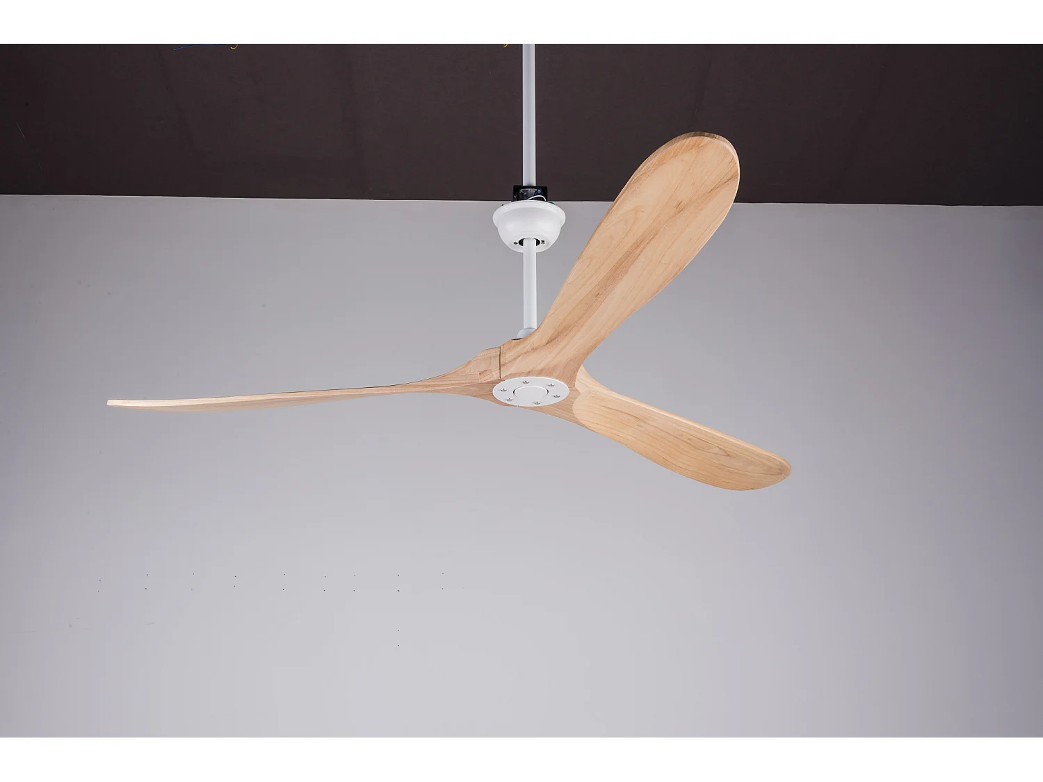 70" takfläkt utan belysning med 6 hastigheter och timer - Naturfärgad och vit