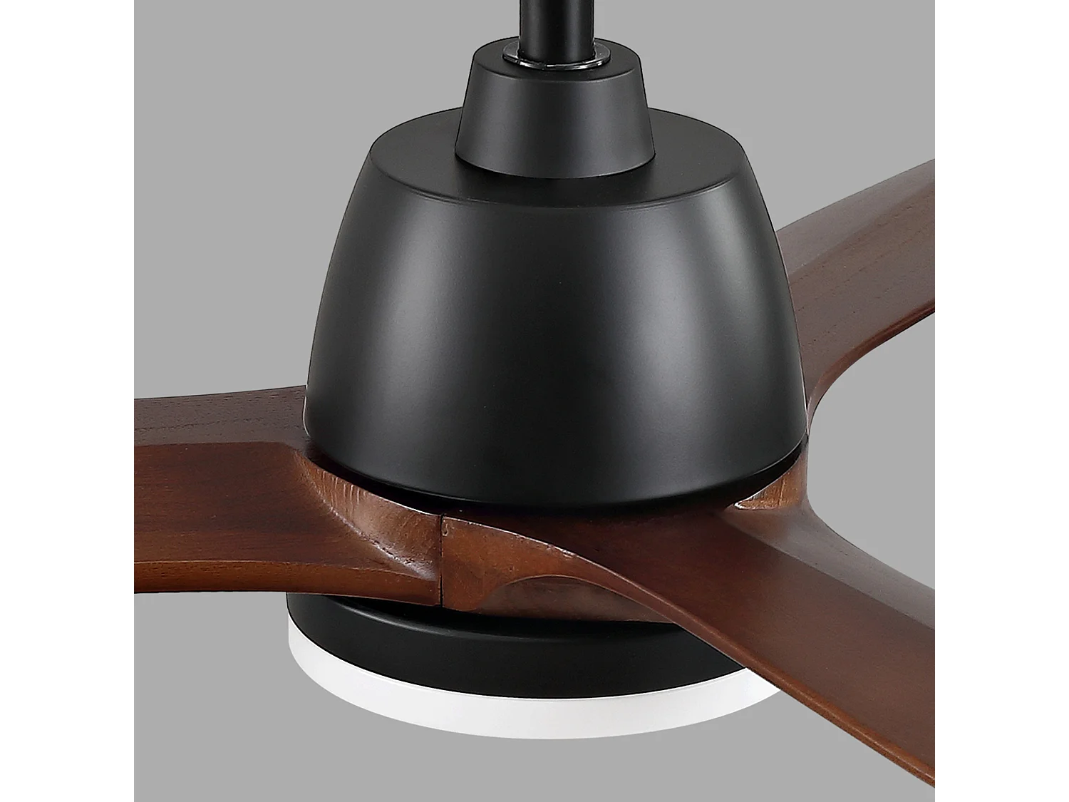Ventilateur de plafond avec éclairage, télécommande, silencieux et minuterie - Pour la salon