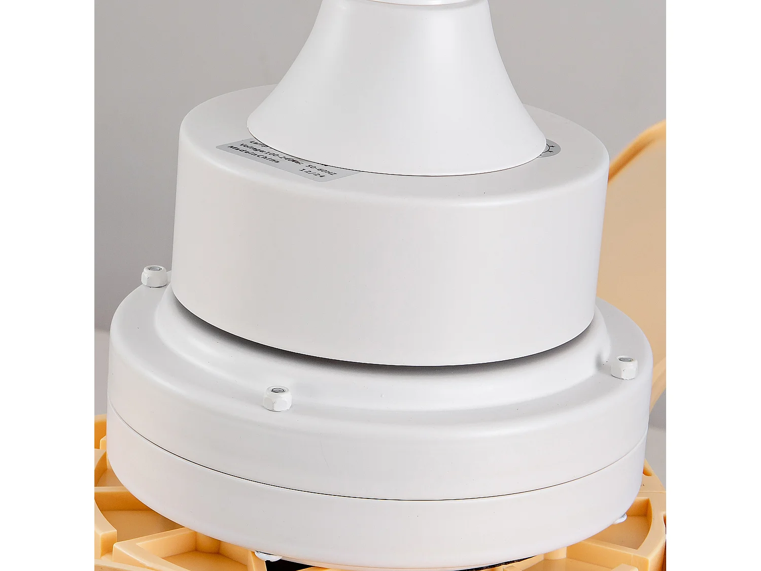 Ventilateur de plafond 107 cm avec lumière , 6 vitesses et minuteur à 3 vitesses - Naturel clair