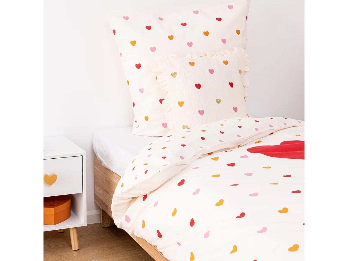 Coussin Enfant Feston "Amour" 40x40cm Beige