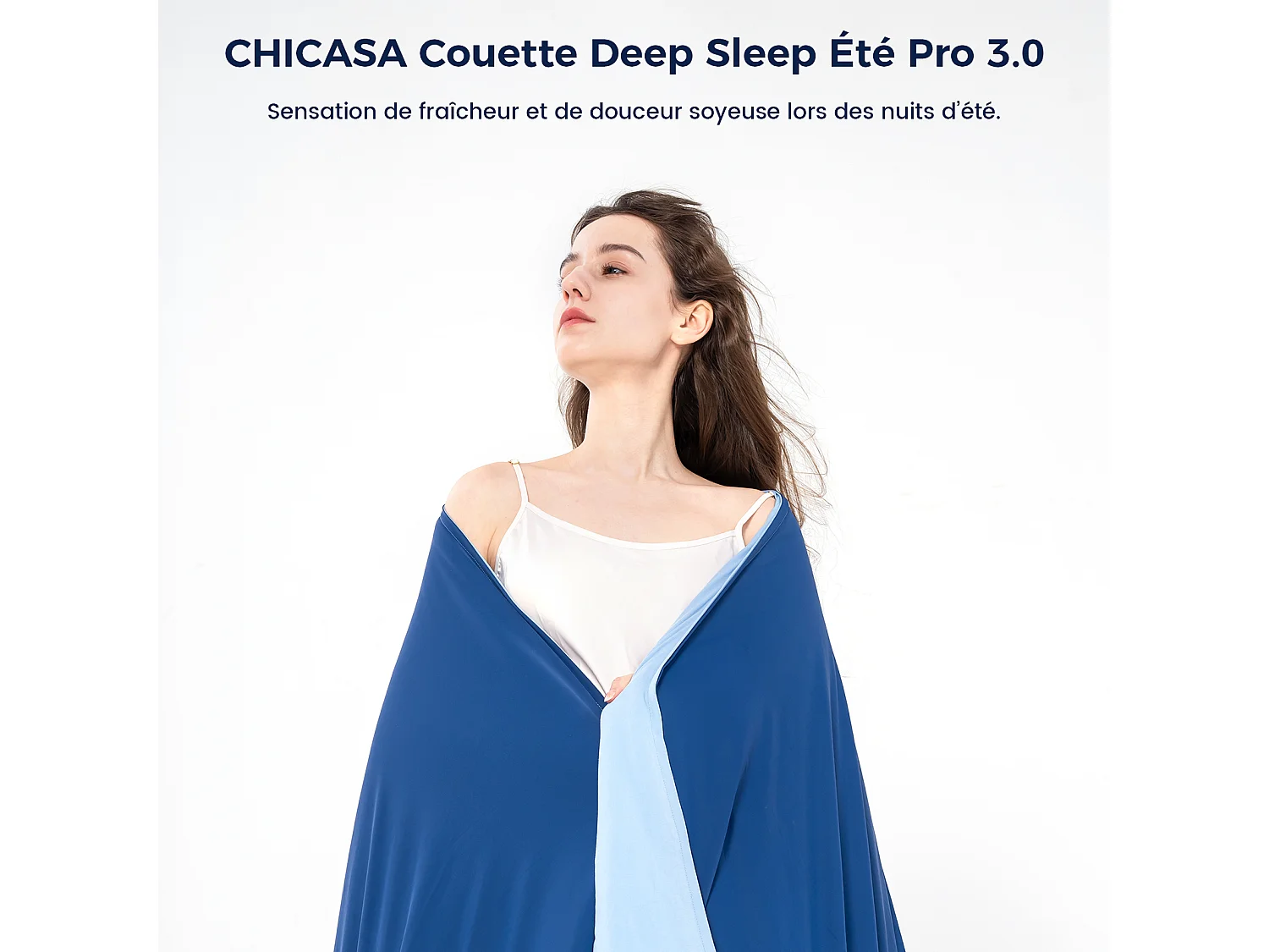 CHICASA Couette légère à technologie rafraîchissante, 155×220 cm, antibactérienne et lavable, couleur bleu