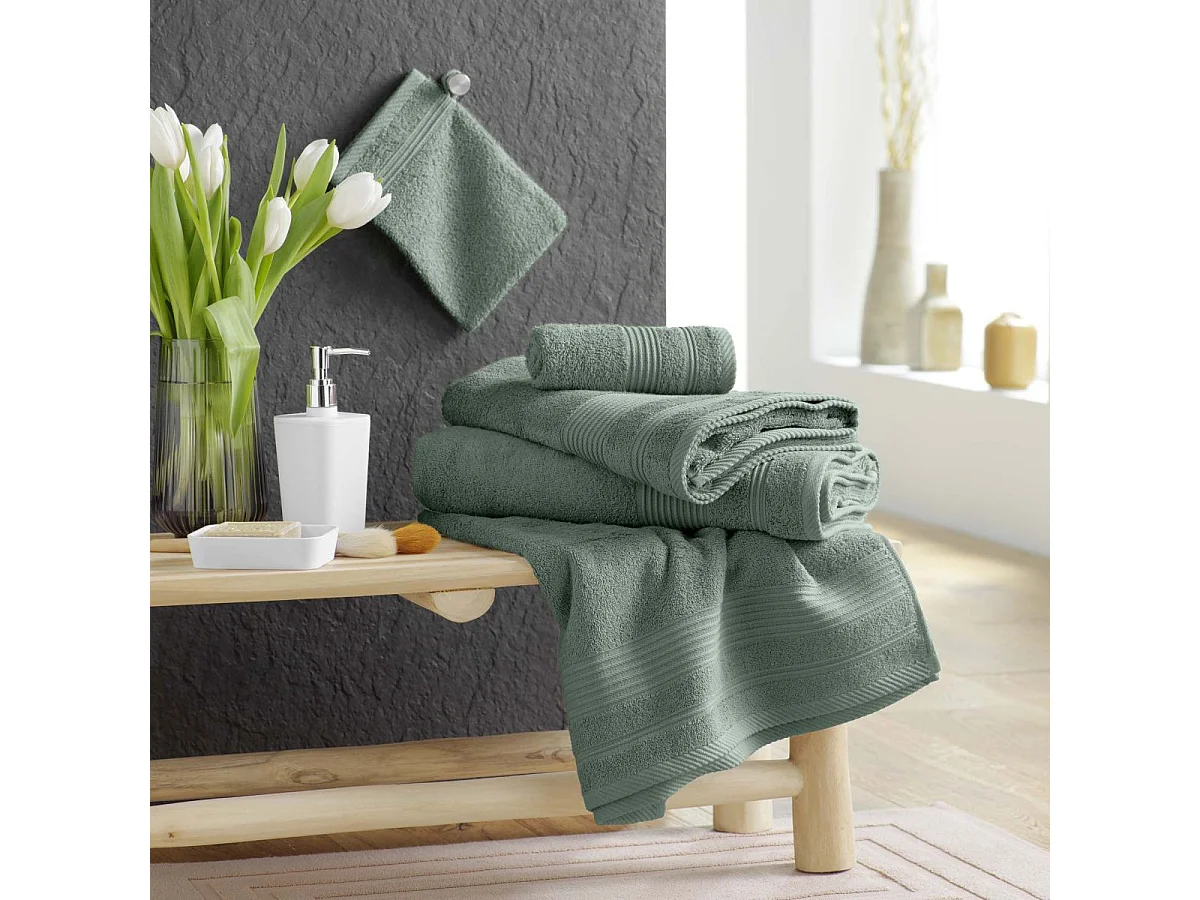 Serviette de Toilette "Tendresse " 50x90cm Vert Cèdre