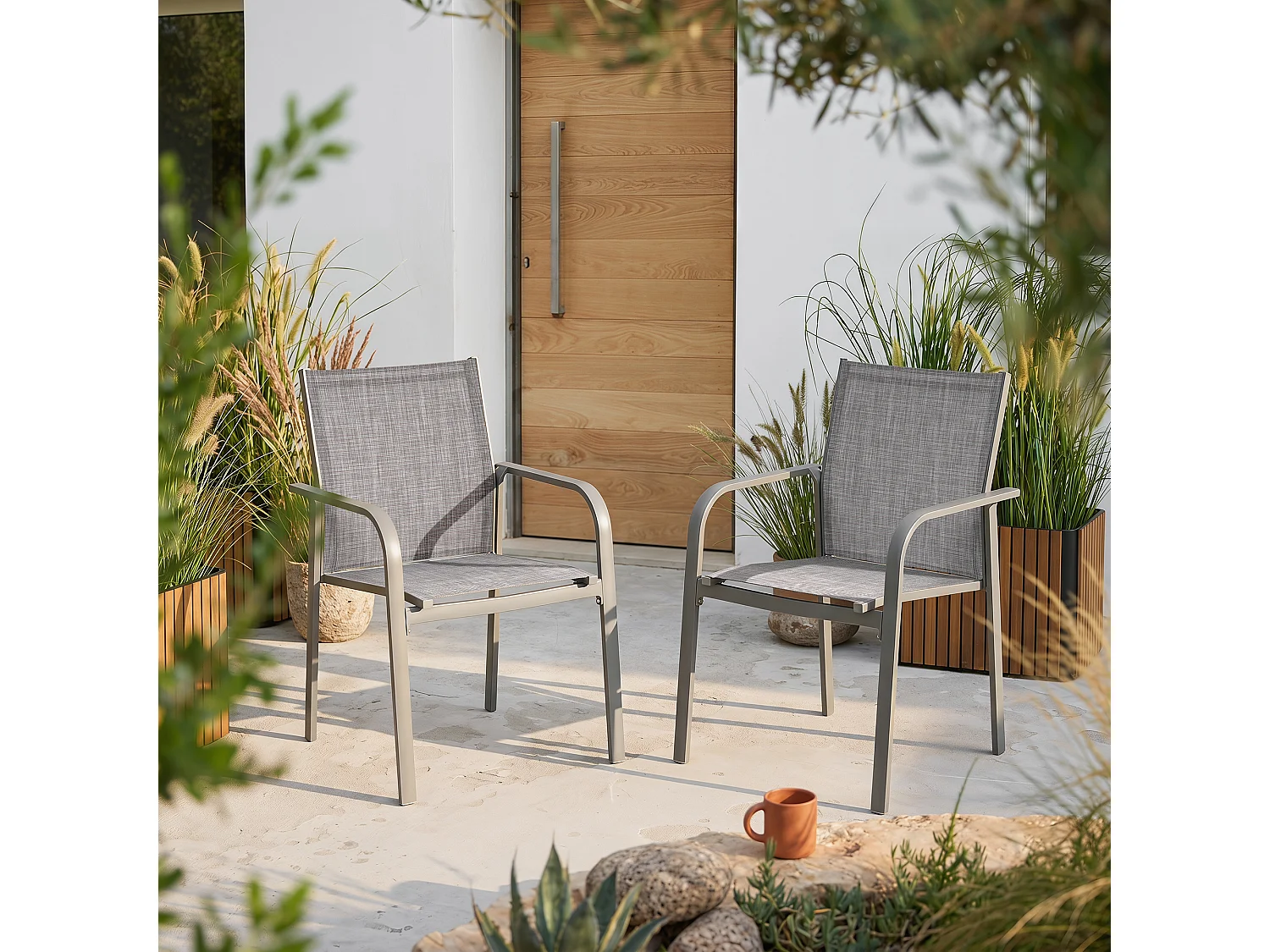 Lot 2 chaises terrasse Textilène alu poudré empilables gris clair – balcon bord piscine