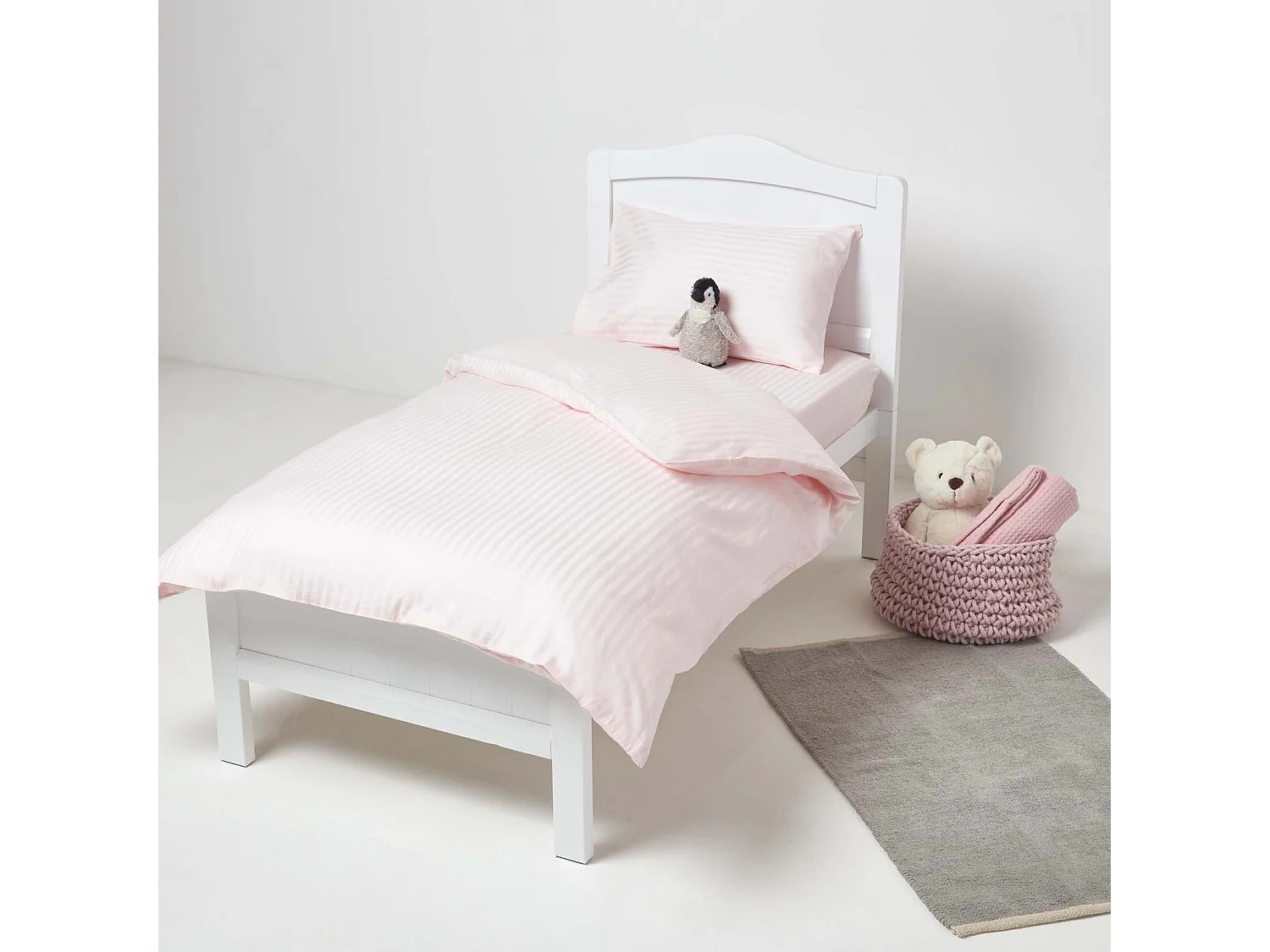 Homescapes Pink Cotton Stripe Cot Bed Duvet Cover Set 330 Thread Count
