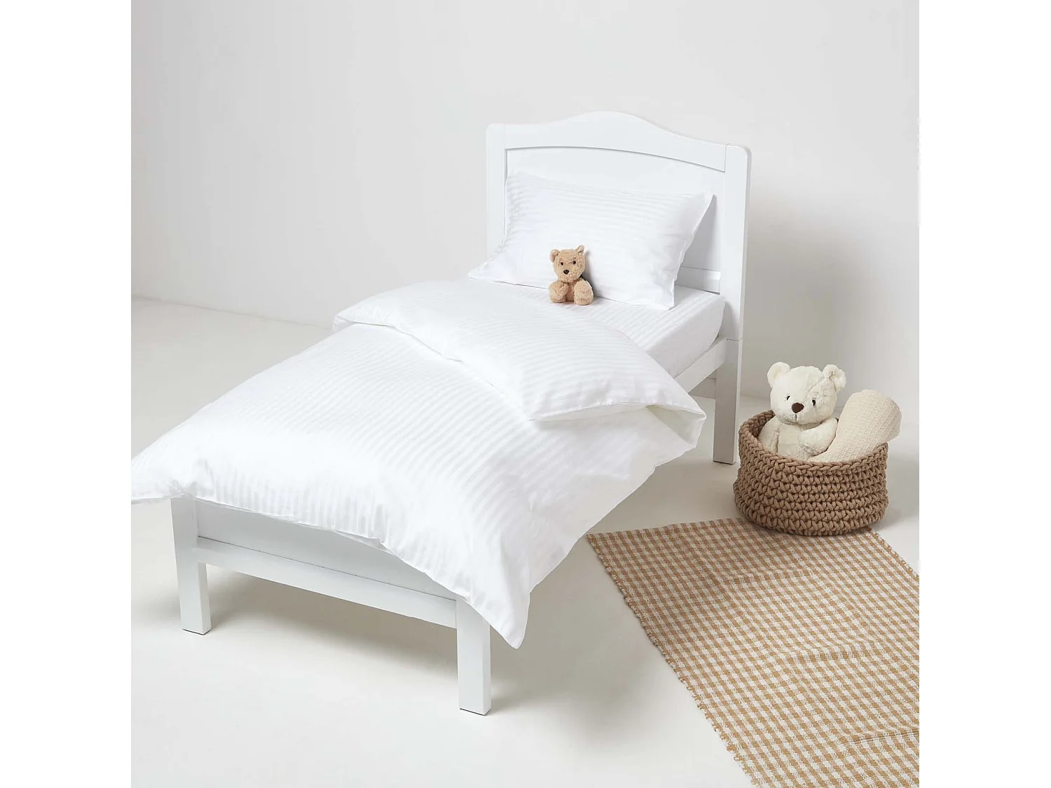 Homescapes White Cotton Stripe Cot Bed Duvet Cover Set 330 Thread Count