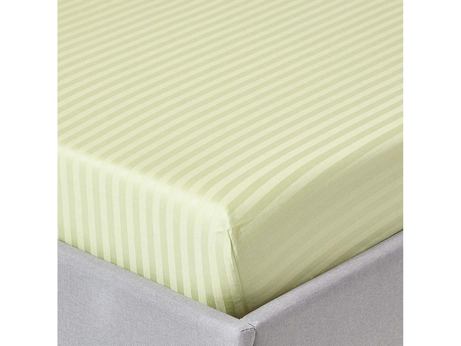 Homescapes Sage Green Egyptian Cotton Satin Stripe Fitted Sheet 330 TC, Single