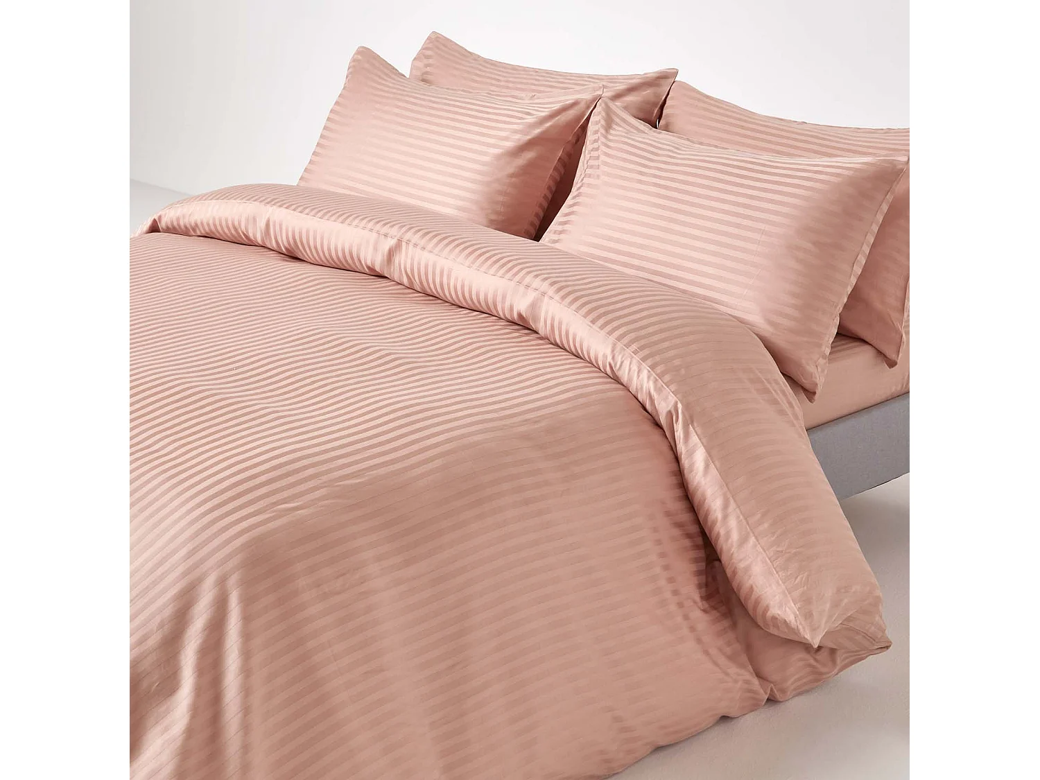 Drap-housse rayé 140 x 190 cm 100 % coton égyptien 330 fils coloris taupe - HOMESCAPES