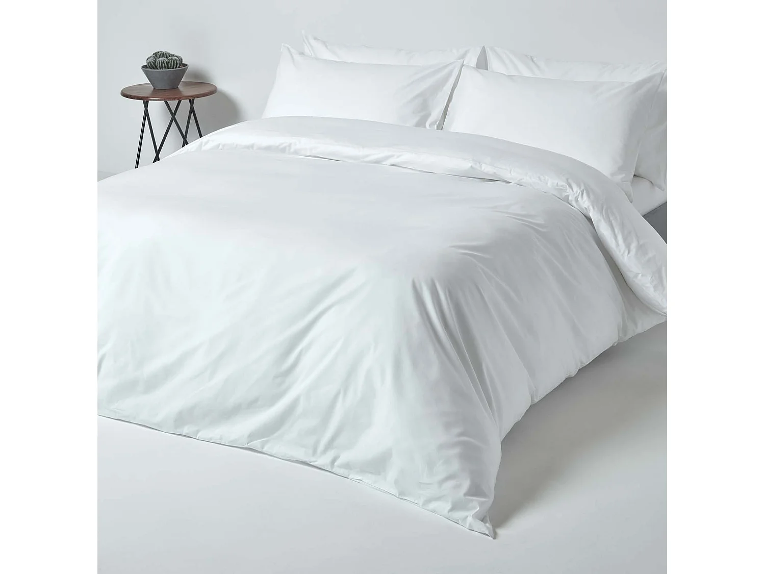 Homescapes White Egyptian Cotton Fitted Sheet 200 TC, King