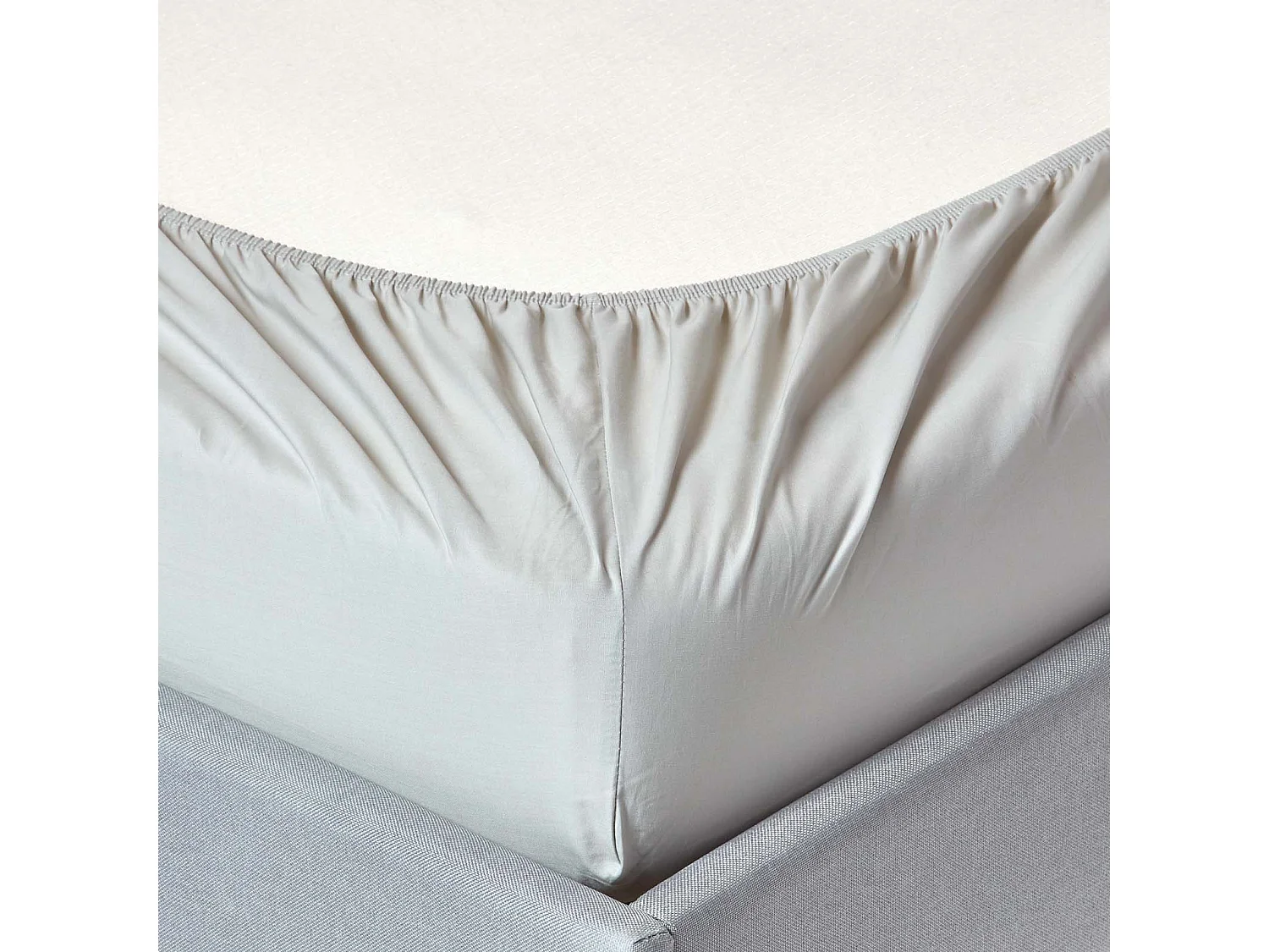 Homescapes Grey Cotton Cot Bed Fitted Sheets 200 Thread Count, 2 Pack