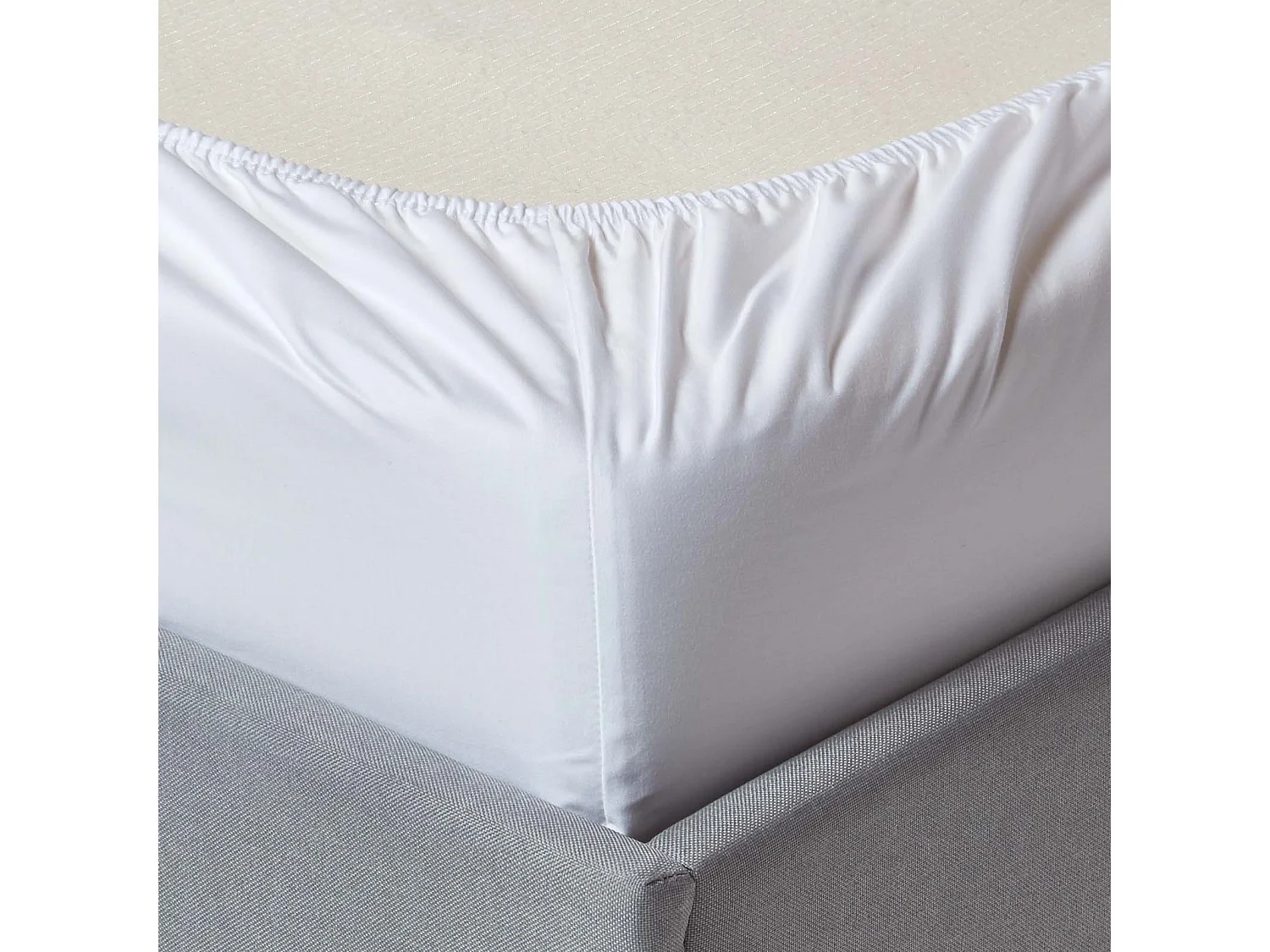 Homescapes White Egyptian Cotton Fitted Sheet 1000 TC, King