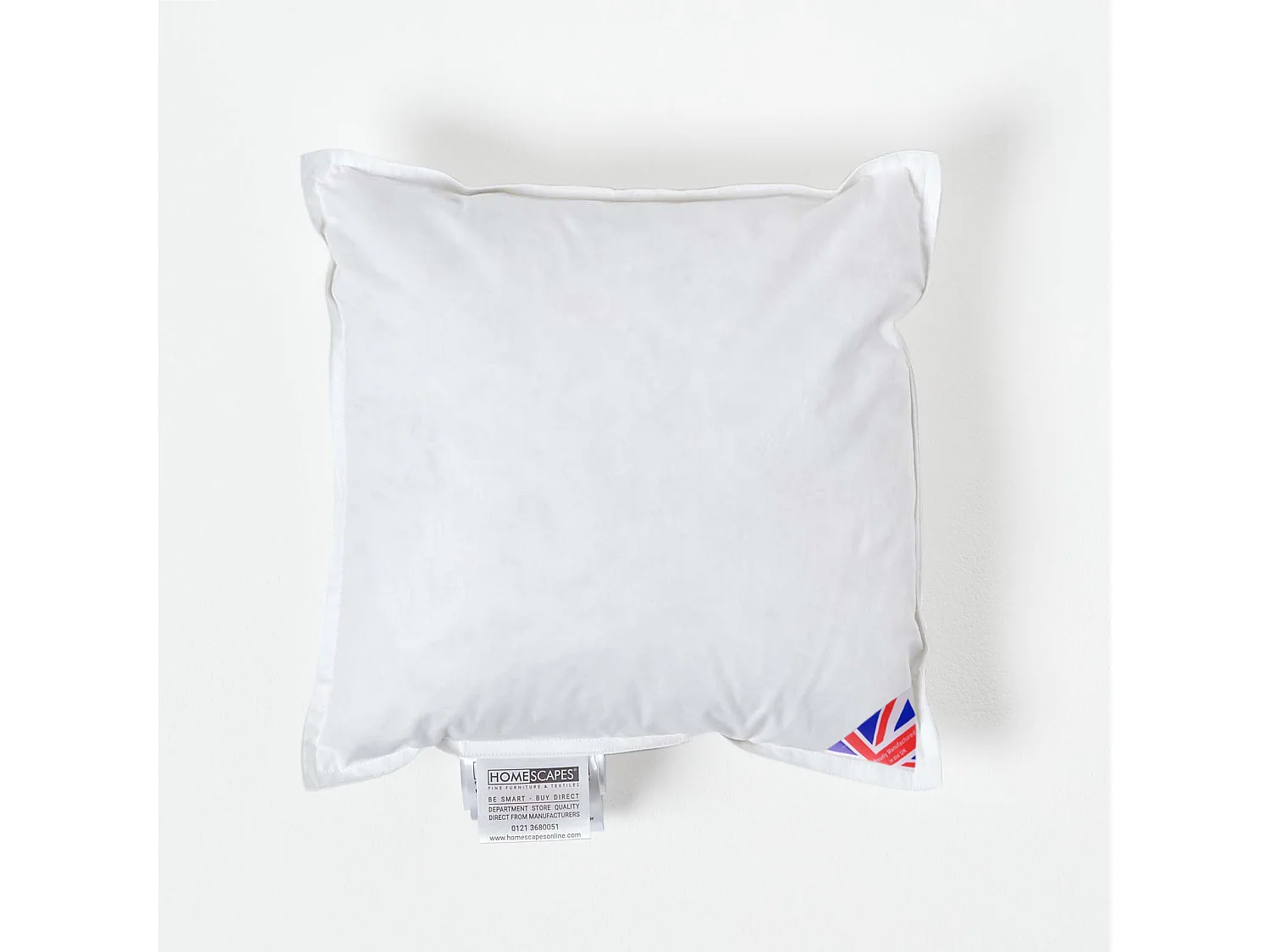 Homescapes Luxury Duck Feather Cushion Pad Insert 35 x 35 cm Ethical, 100% Cotton Cover, Hypoallergenic, Machine Washable, Bounce-Back, 14 x 14" Inner