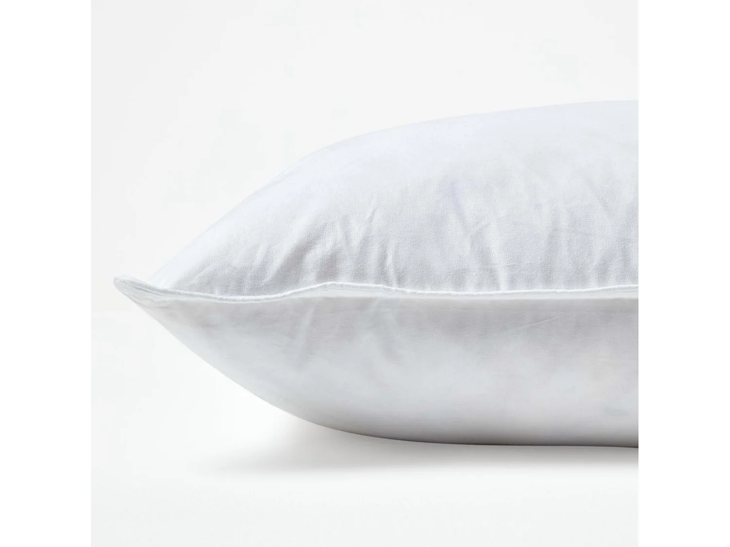 Homescapes Luxury Duck Down Cushion Pad Insert, 65 x 65 cm, Ethical, 100% Cotton Cover, Hypoallergenic, Machine Washable, Bounce-Back, 26 x 26"