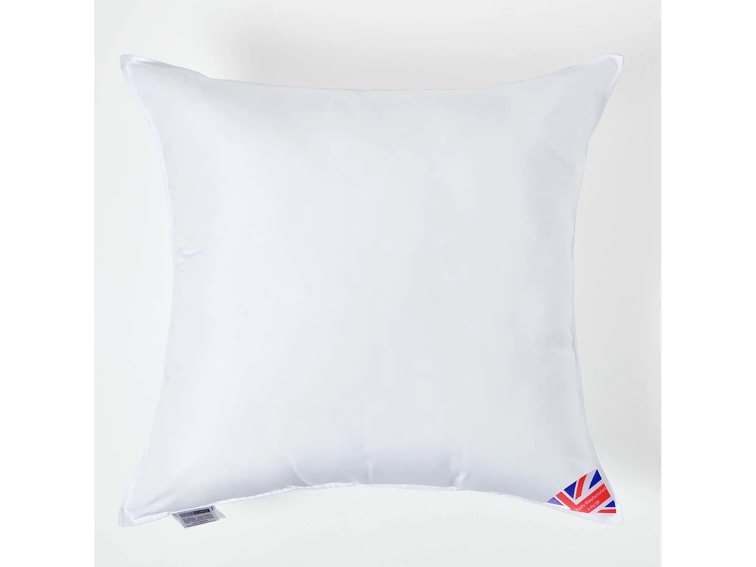 Homescapes Luxury Microfibre Cushion Pad Insert 80 x 80 cm â€˜Like Downâ€™, Soft Touch Cover, Hypoallergenic, Machine Washable, Best Bounce-Back, 32 x 32"