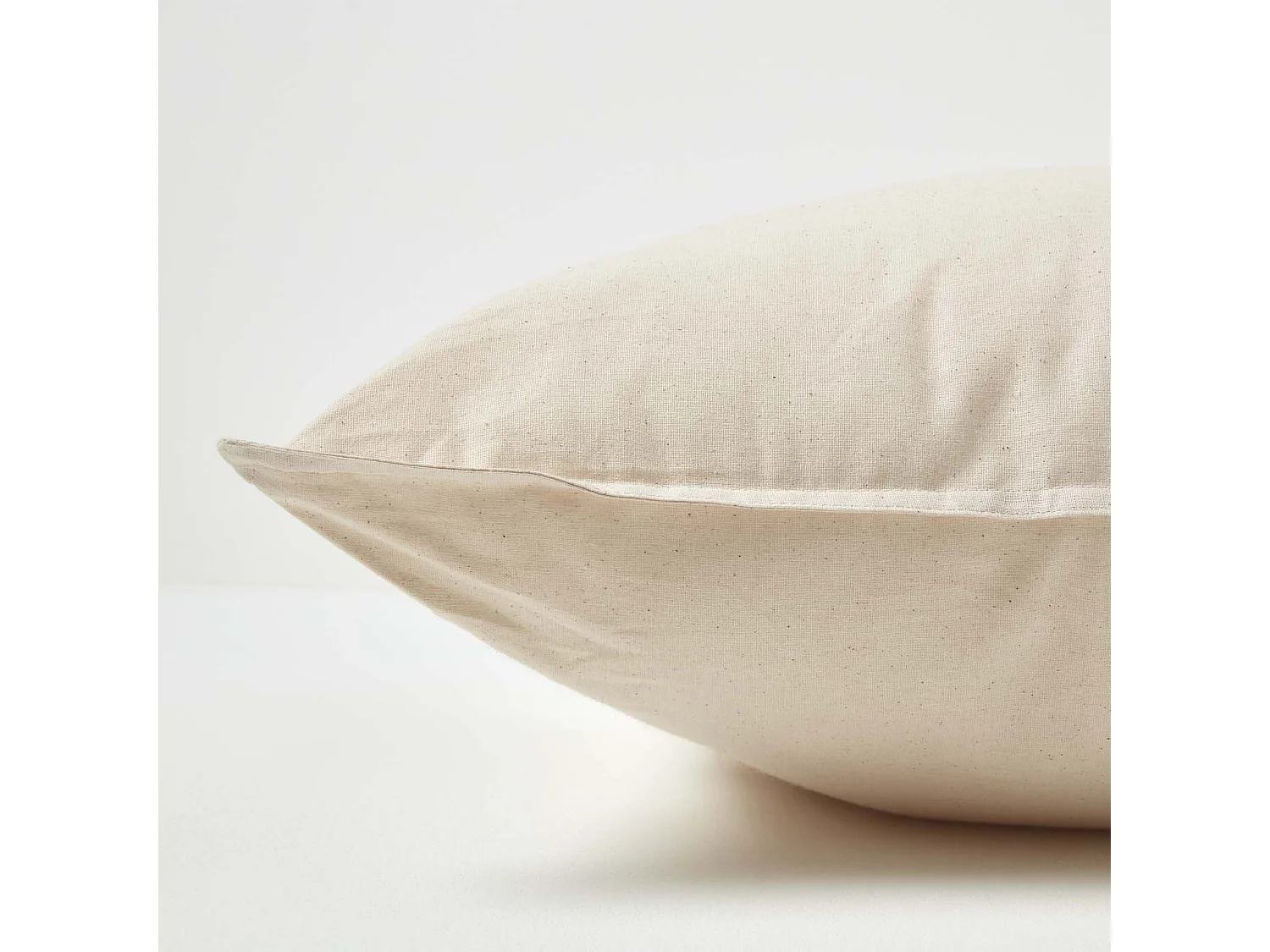 Homescapes Luxury 100% Organic Cotton Cushion Pad Insert 45 x 45 cm, Hypoallergenic Microfibre Filling, Machine Washable, Best Bounce-Back, 18 x 18"