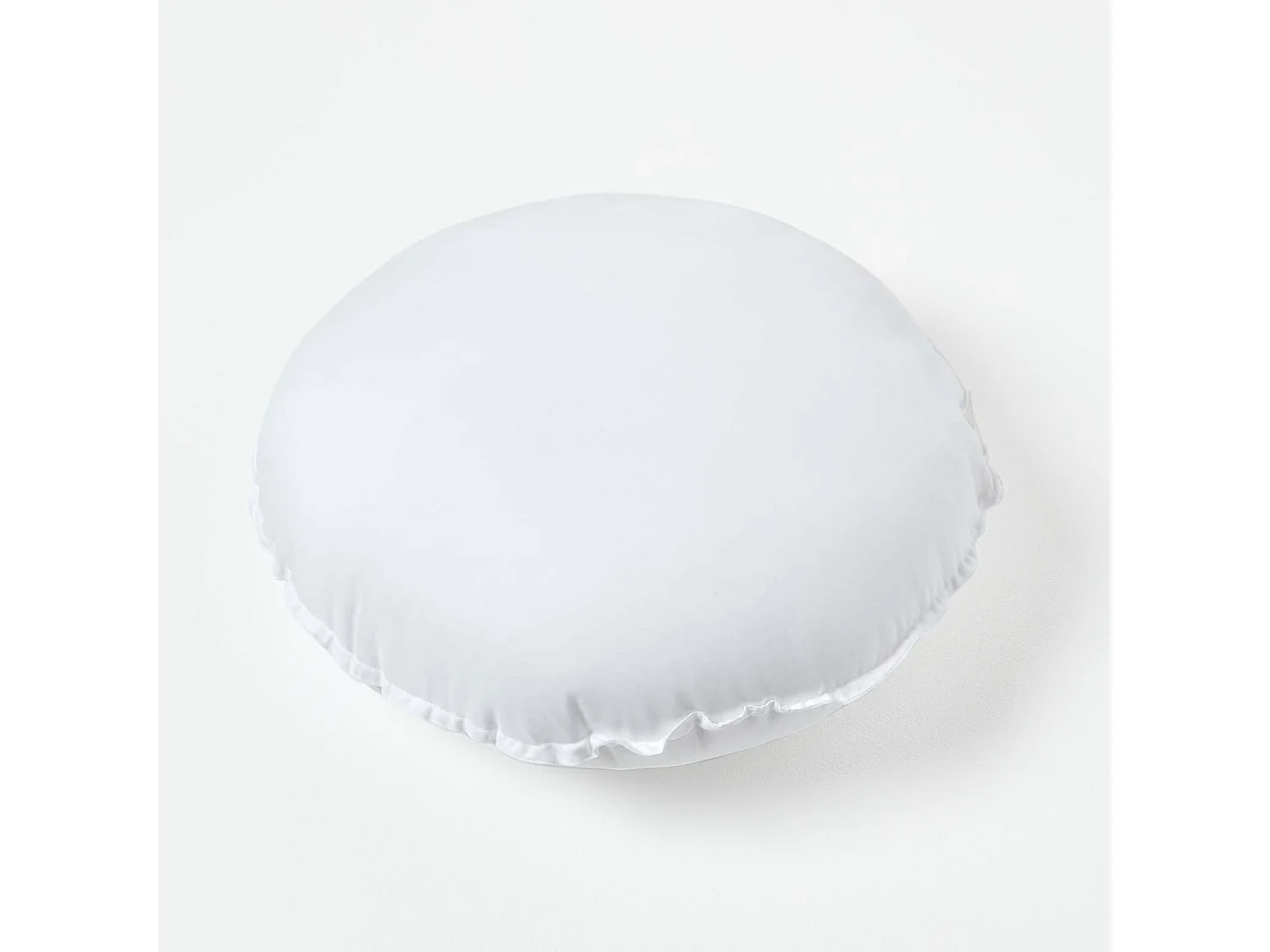 Homescapes Luxury Microfibre Round Cushion Pad Insert 45 cm â€˜Like Downâ€™, Soft Touch Cover, Hypoallergenic, Machine Washable, Best Bounce-Back, 18"
