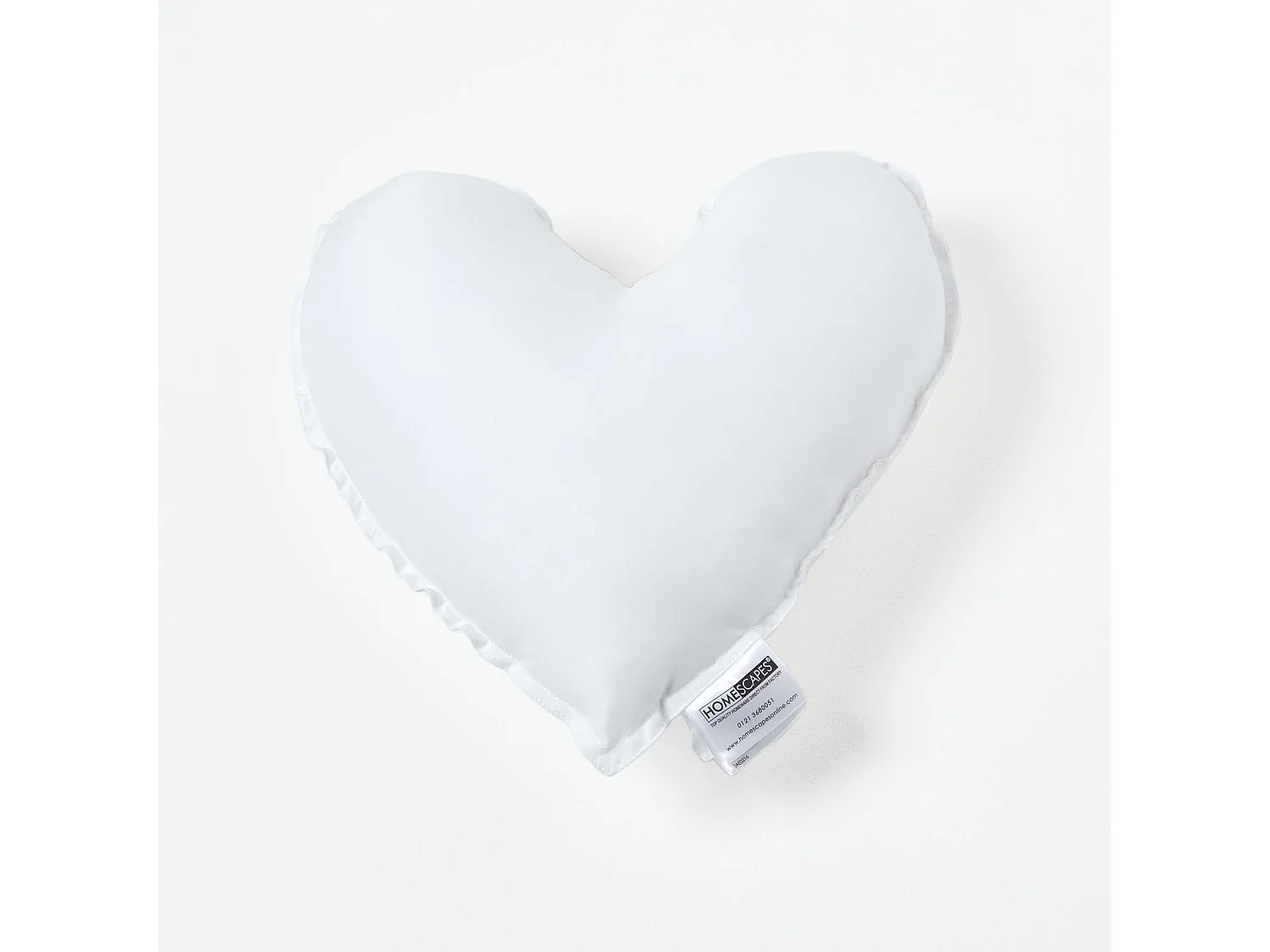 Homescapes Luxury Microfibre Heart Cushion Pad Insert 40 cm â€˜Like Downâ€™, Soft Touch Cover, Hypoallergenic, Machine Washable, Best Bounce-Back, 16"