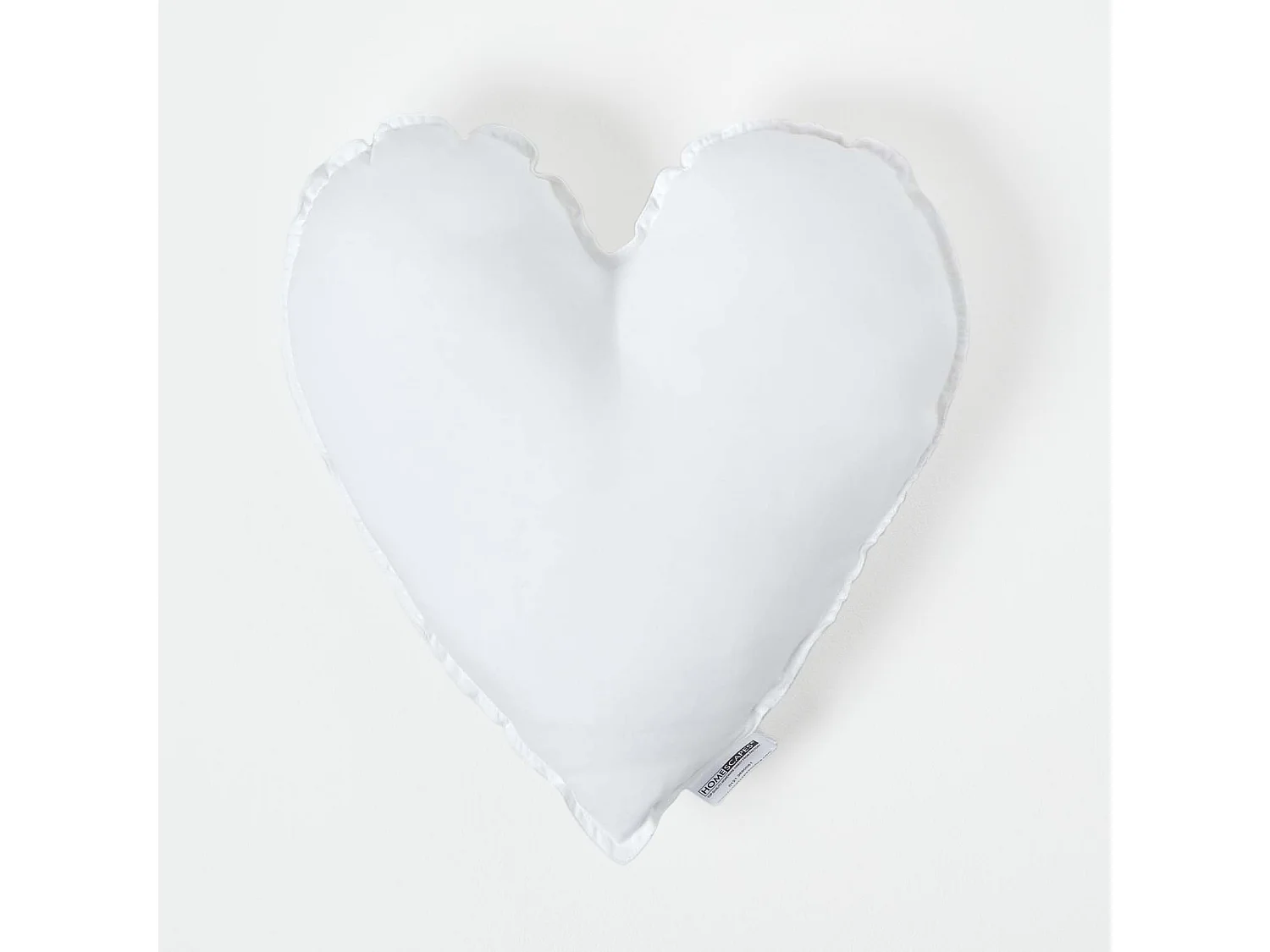 Homescapes Luxury Microfibre Heart Cushion Pad Insert 45 cm â€˜Like Downâ€™, Soft Touch Cover, Hypoallergenic, Machine Washable, Best Bounce-Back, 18"