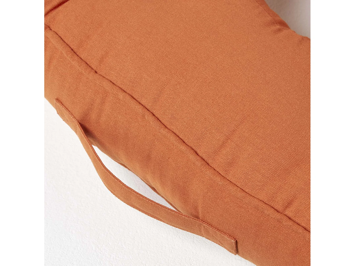 Homescapes Cotton Pressure Relief Armchair Booster Cushion Firm 10cm Thick Pad, 50 x 50 cm, Terracotta Orange, 100% Cotton Cover, Handle, Donut Ring