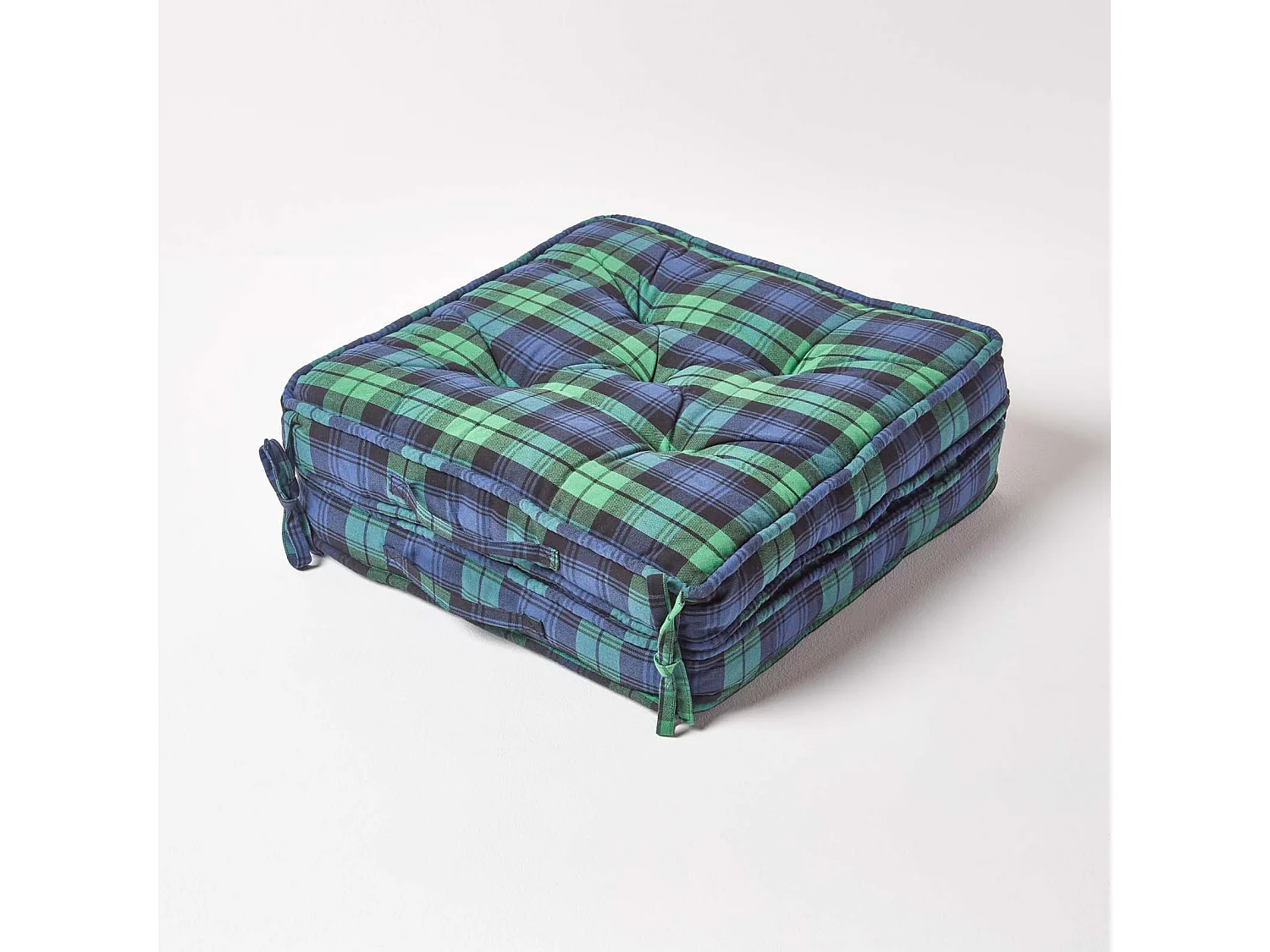 Homescapes Cotton Travel Support Booster Cushion, 50 x 50 cm, Green, Tartan, 100% Cotton Cover, Carry handle, Premium High Density Filling