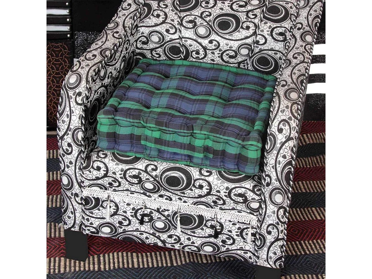 Homescapes Cotton Armchair Booster Cushion Firm 10cm Thick Seat Pad, 50 x 50 cm, Green, Tartan, 100% Cotton Cover, Supportive Filling, Carry Handle