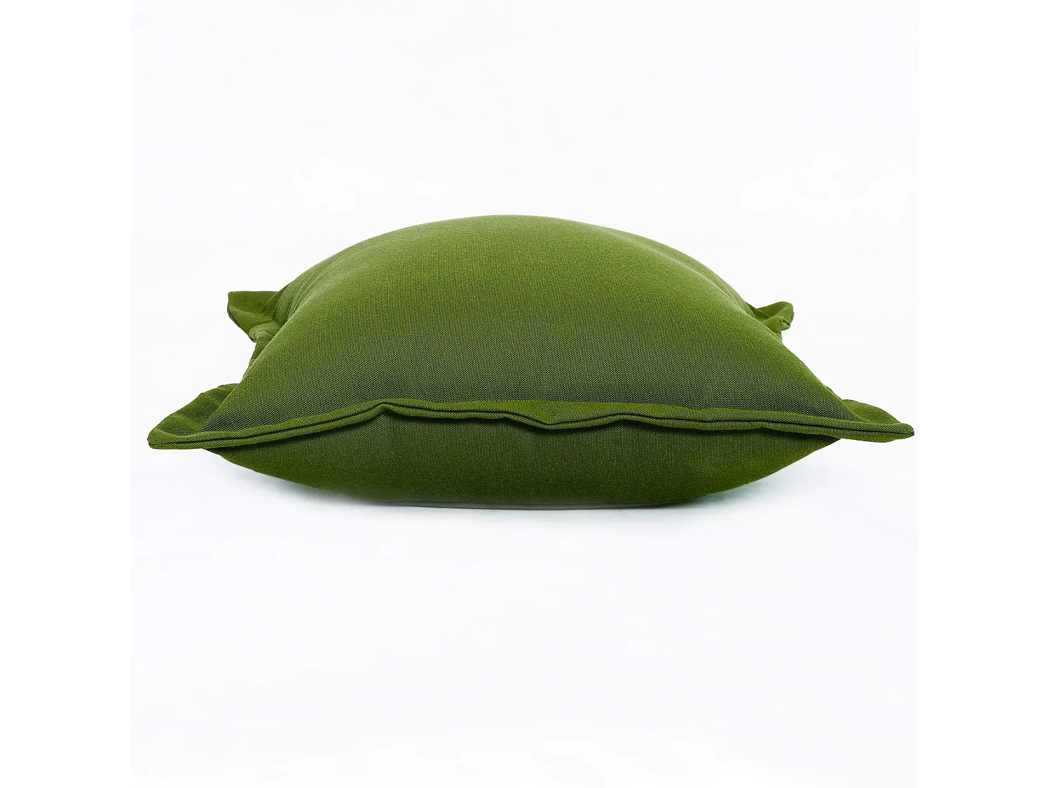 Homescapes Green Plain Outdoor Cushions for Garden Waterproof 45 cm, Set of 2
