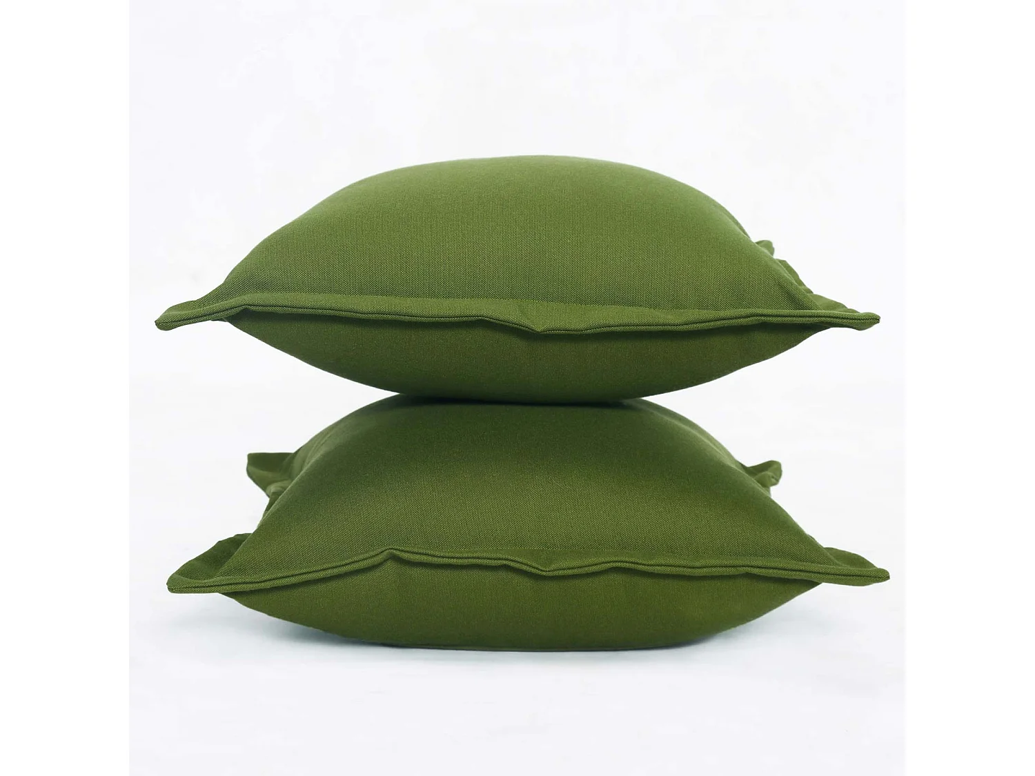 Homescapes Green Plain Outdoor Cushions for Garden Waterproof 45 cm, Set of 2