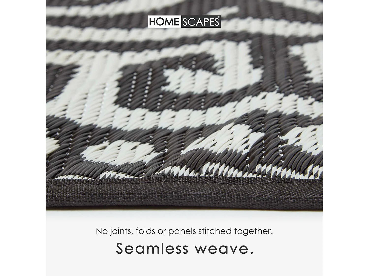 Homescapes Luxury Round Outdoor Rug Waterproof Reversible for Garden, 180 cm, Black & White, 100% Recycled, Enid Aztec