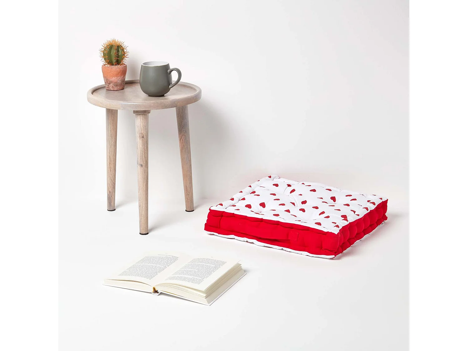 Homescapes 100% Cotton Heart Floor Cushion, 40 x 40 x 8 cm, Red, OEKO-TEX Certified, Handcrafted, 16 x 16 x 3"