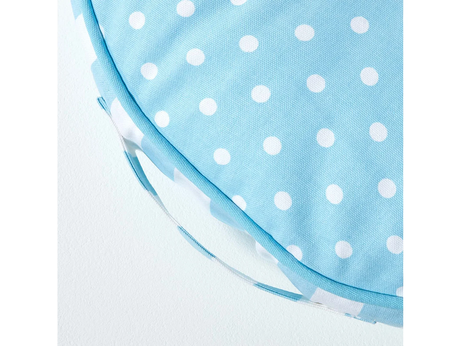 Homescapes 100% Cotton Polka Dot Round Floor Cushion, 43 x 7 cm, Blue, White, OEKO-TEX Certified, Handcrafted, 17 x 3"