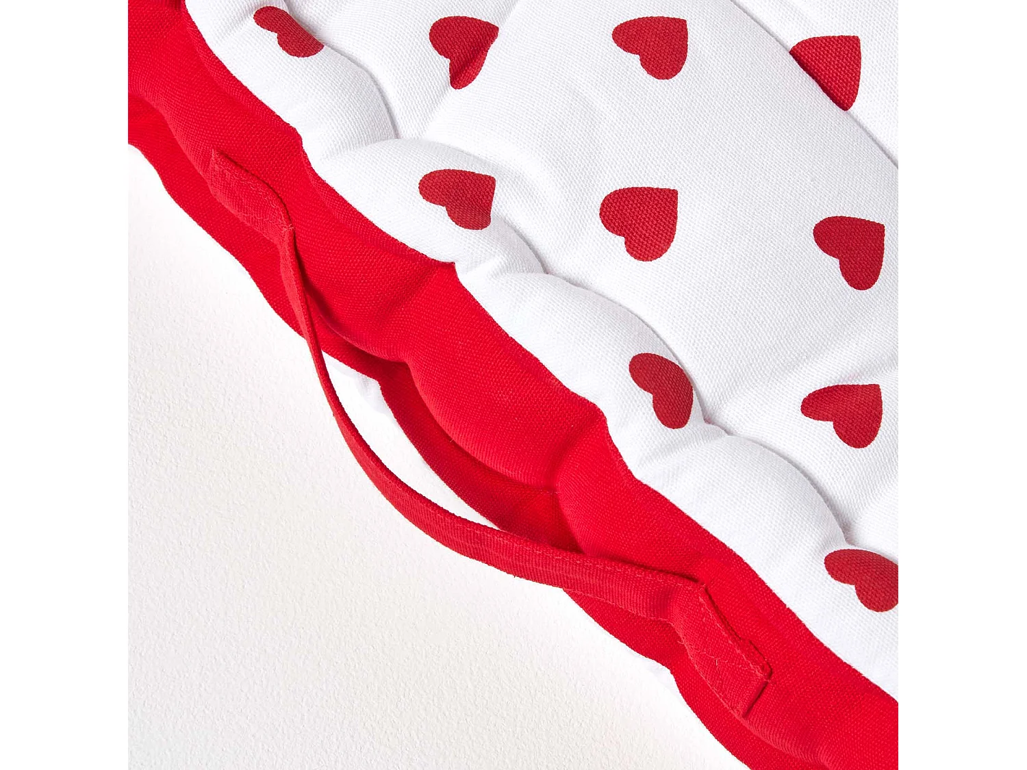 Homescapes 100% Cotton Heart Floor Cushion, 50 x 50 x 10 cm, Red, OEKO-TEX Certified, Handcrafted, 20 x 20 x 4"