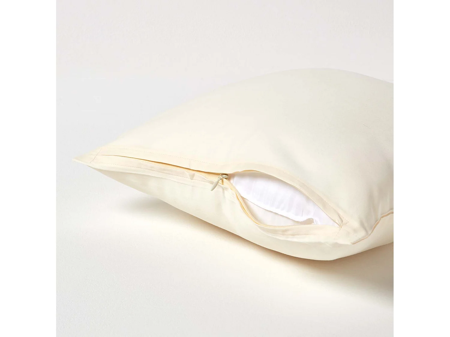 Homescapes Cream Continental Pillowcase Organic Cotton 400 TC, 40 x 40 cm